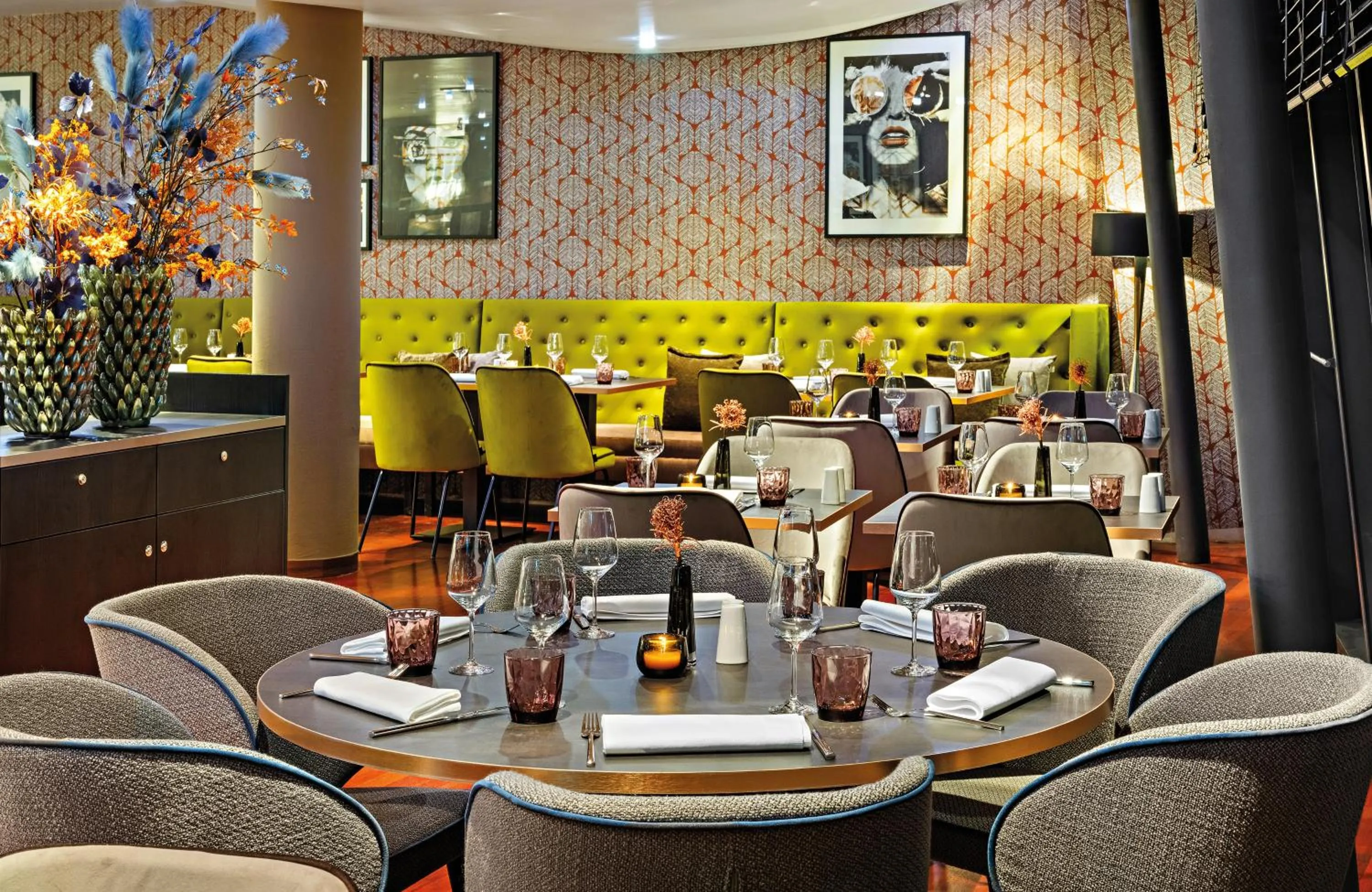 Restaurant/places to eat in Leonardo Hotel Esslingen