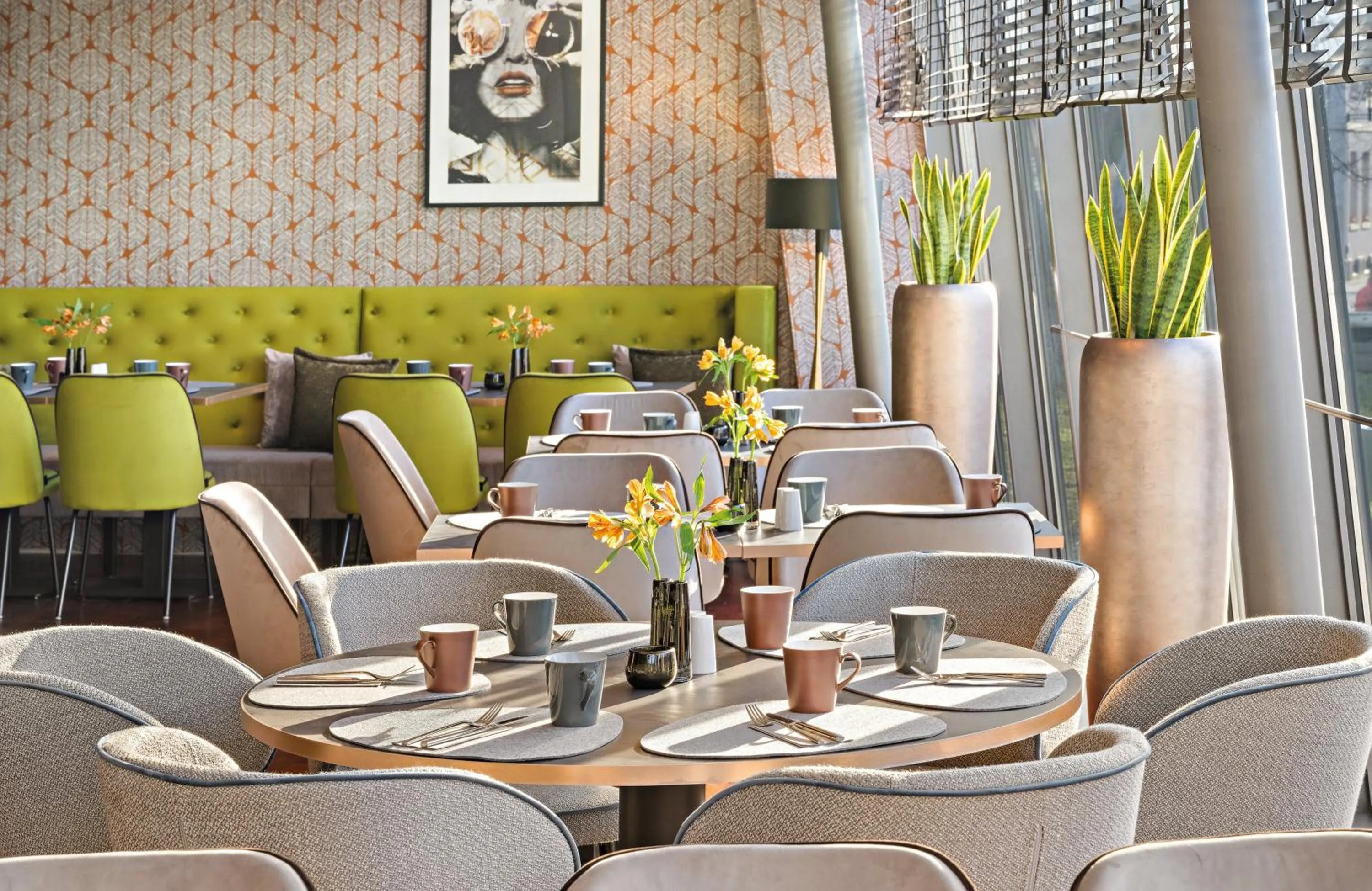 Restaurant/places to eat in Leonardo Hotel Esslingen