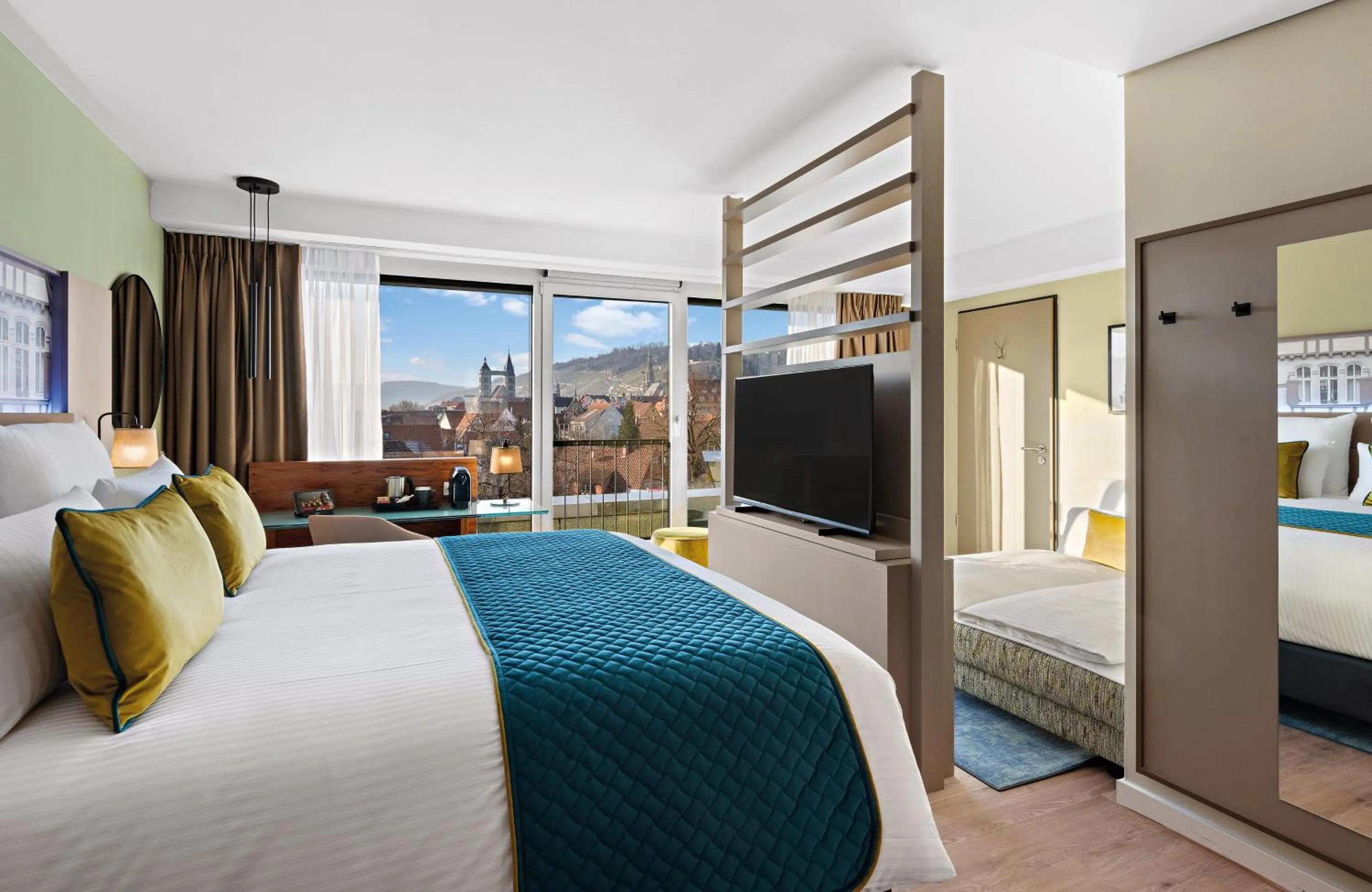 Photo of the whole room, Bed in Leonardo Hotel Esslingen