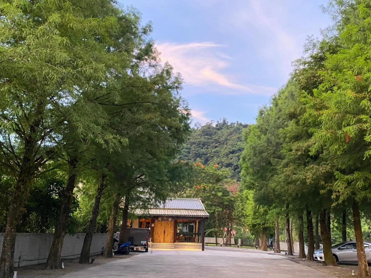 Facade/entrance in Hinoki House