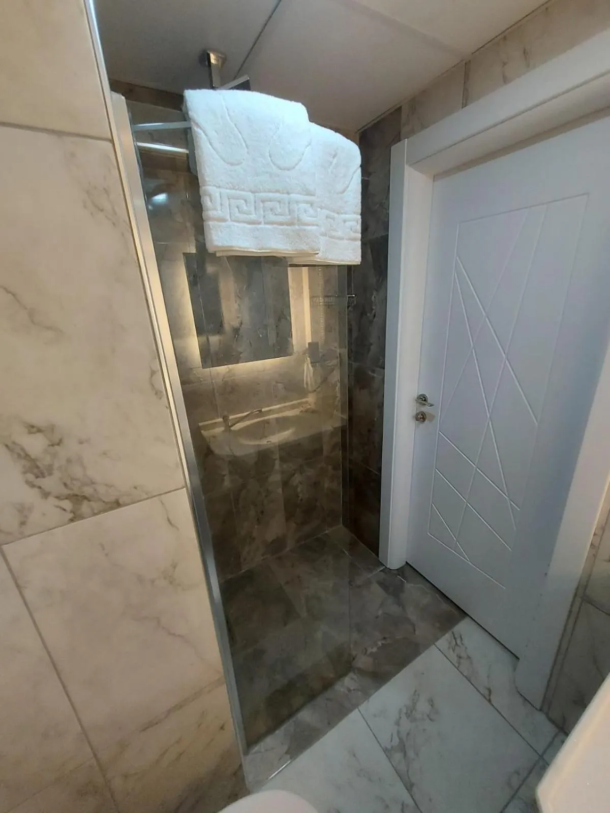 Bathroom in ESKOPPremium OTEL