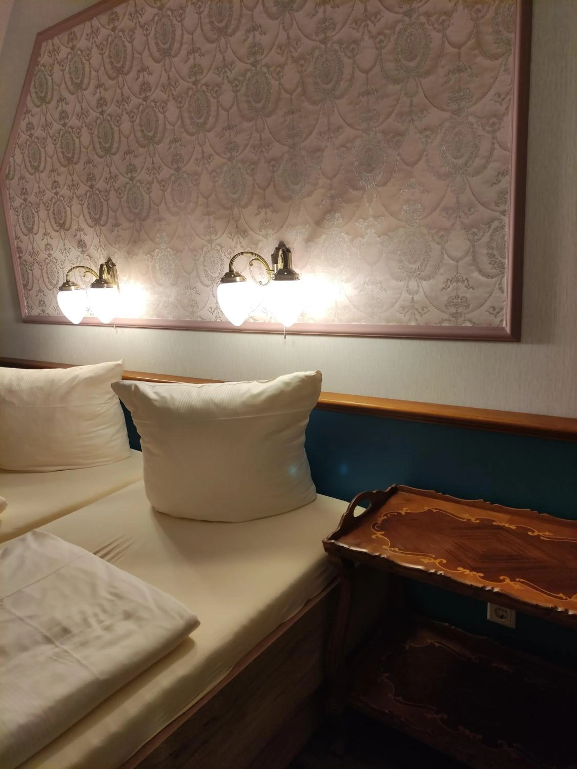 Bed in Pilgrims Inn Kreischa