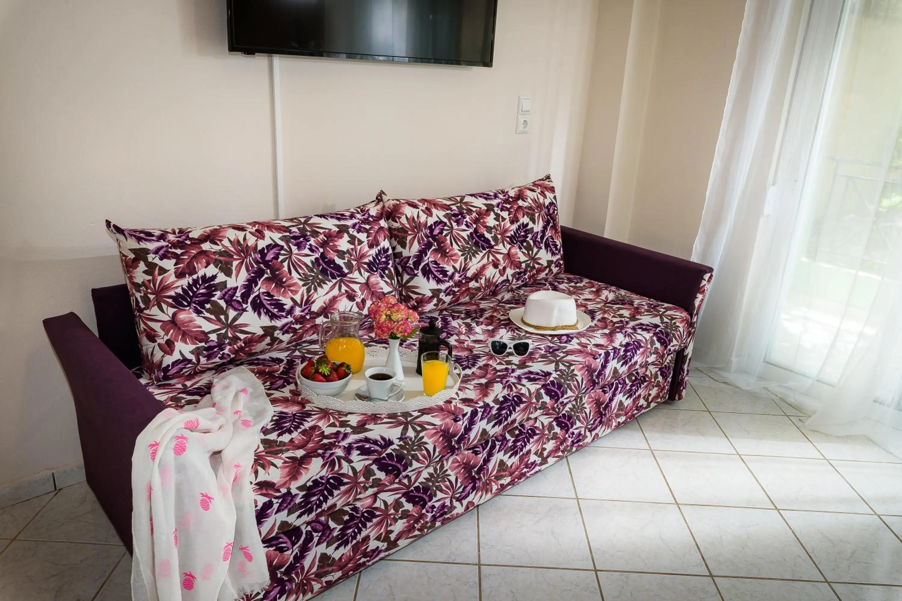 TV and multimedia in Room 25