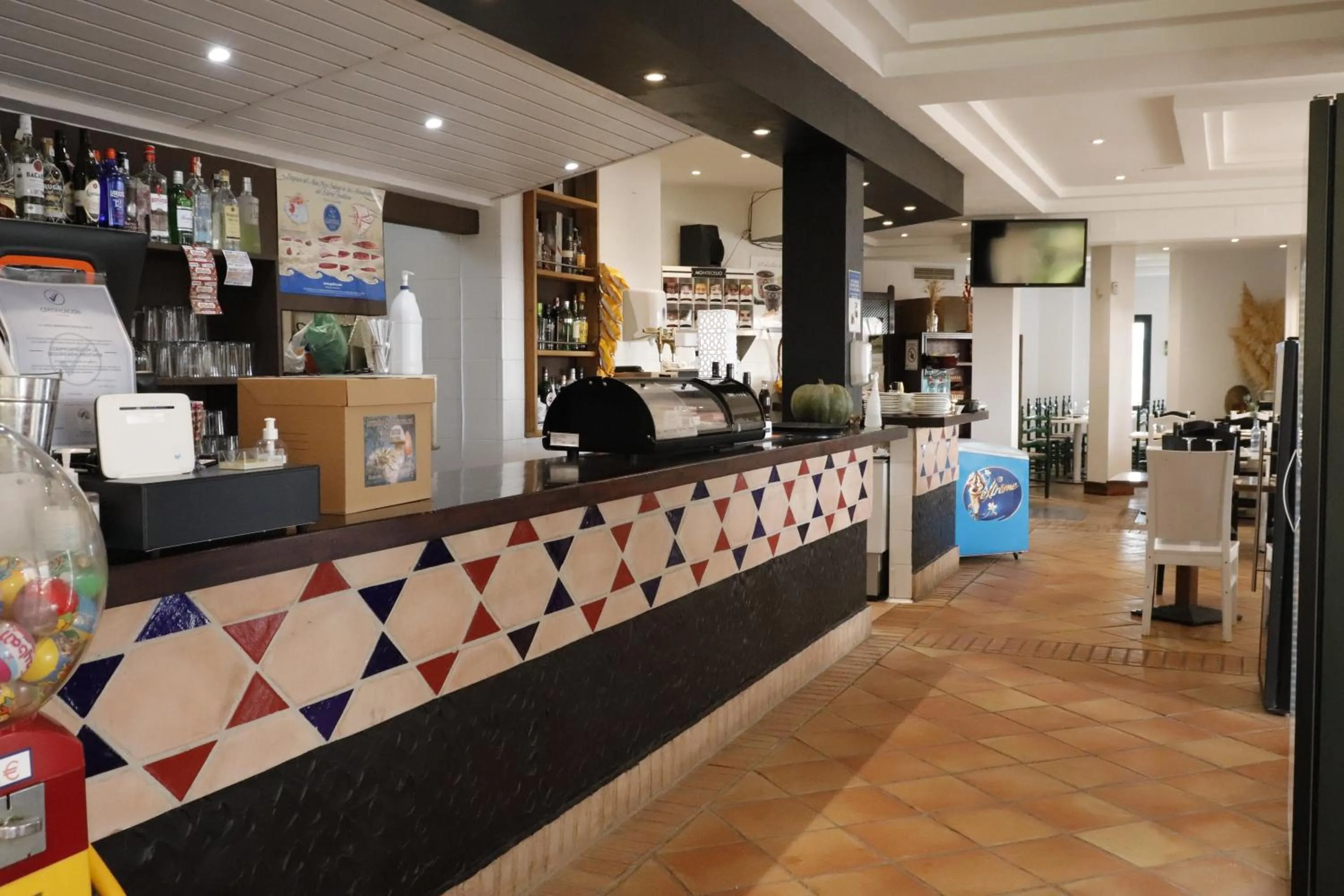 Lounge or bar in Hostal Restaurante Benalup Golf
