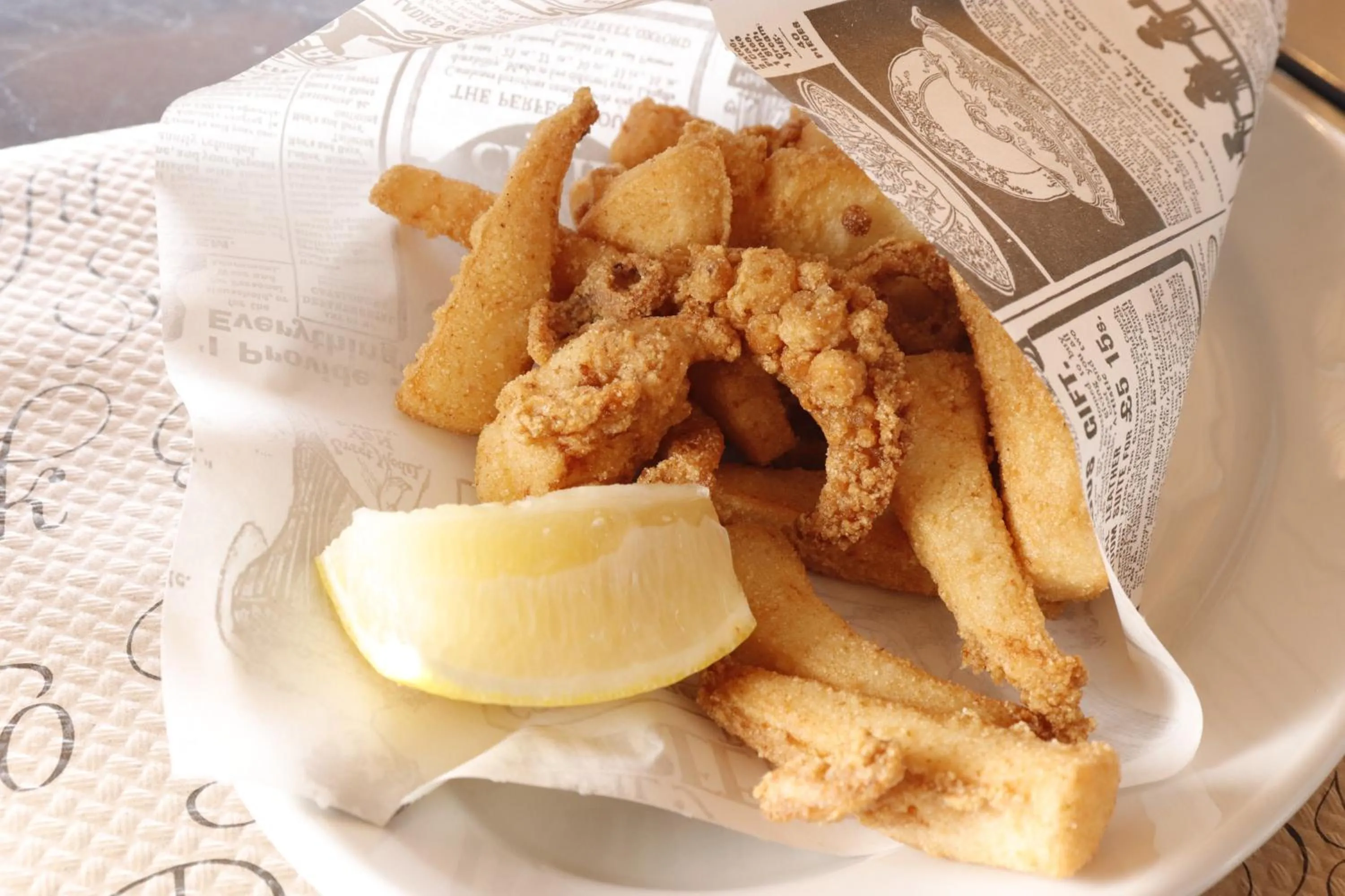 Food and drinks in Hostal Restaurante Benalup Golf