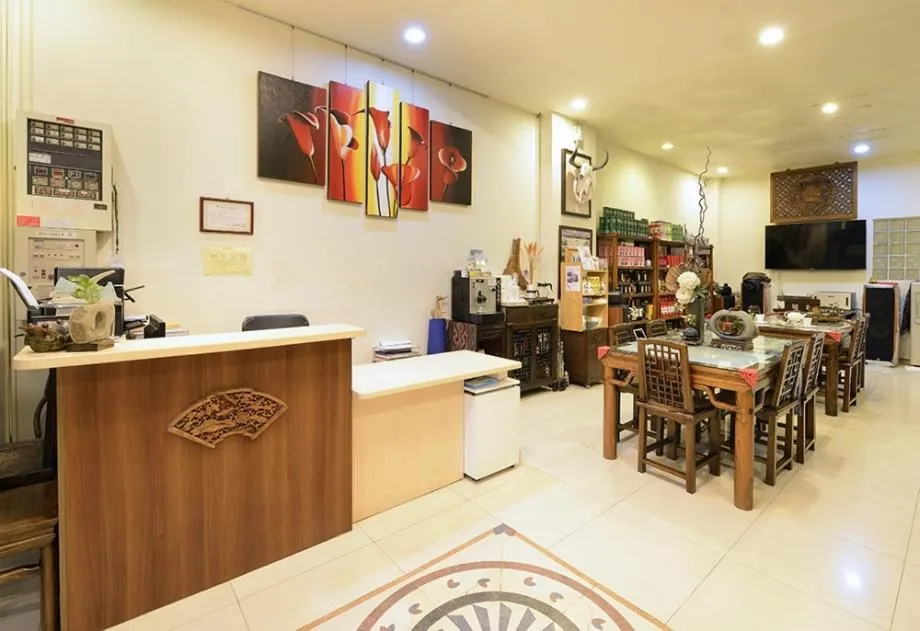 Property building in Lakeview Homestay