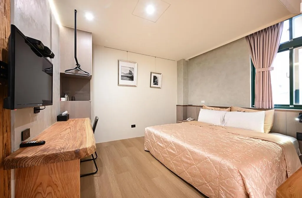 Photo of the whole room, Bed in Lakeview Homestay