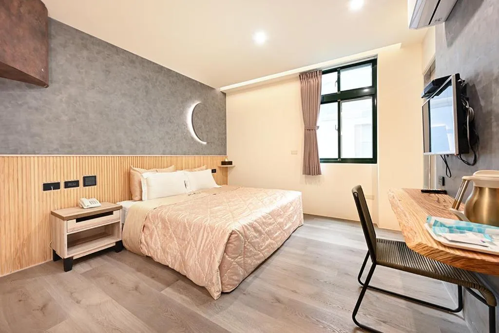 Photo of the whole room, Bed in Lakeview Homestay