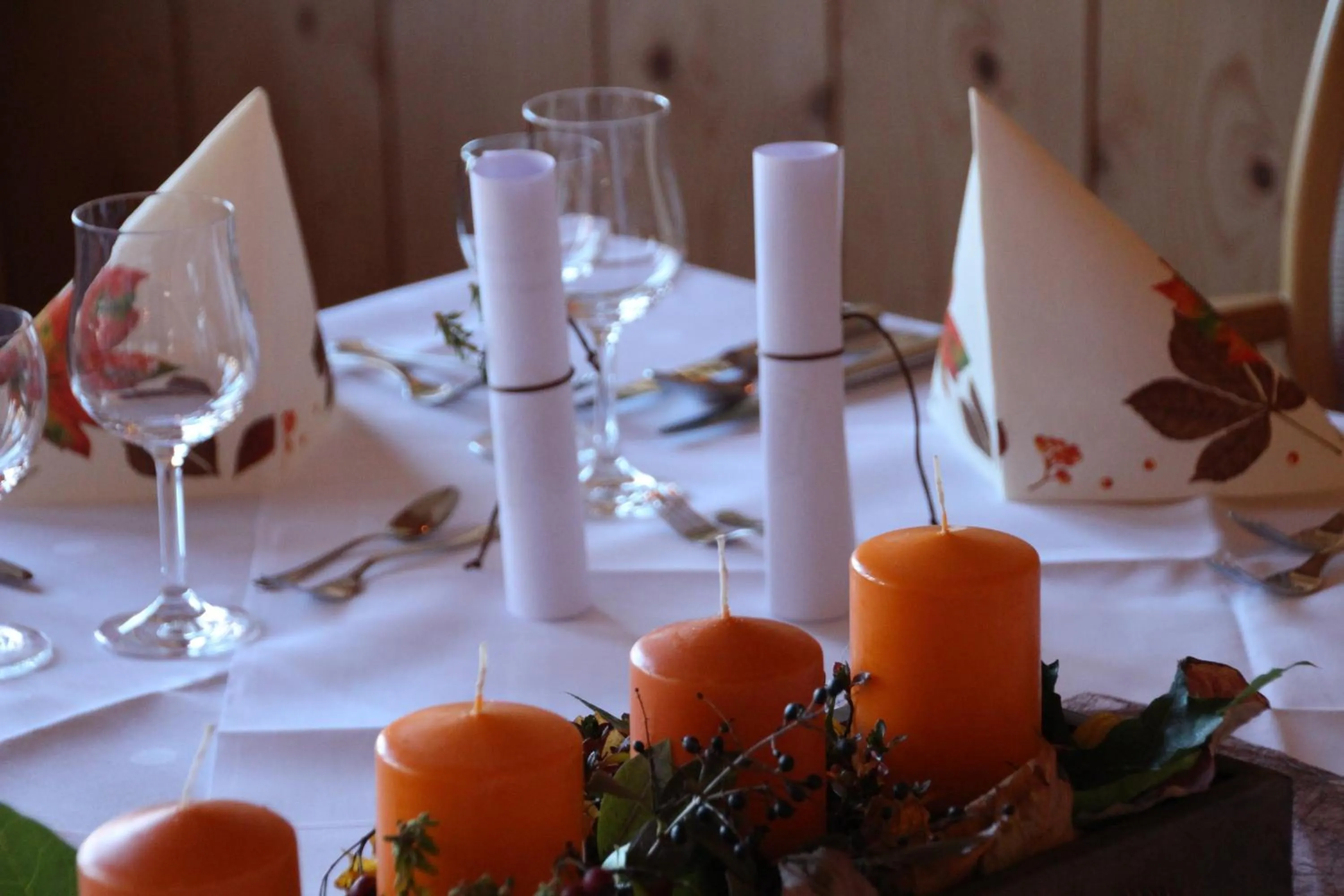 Restaurant/places to eat in Central-Hotel