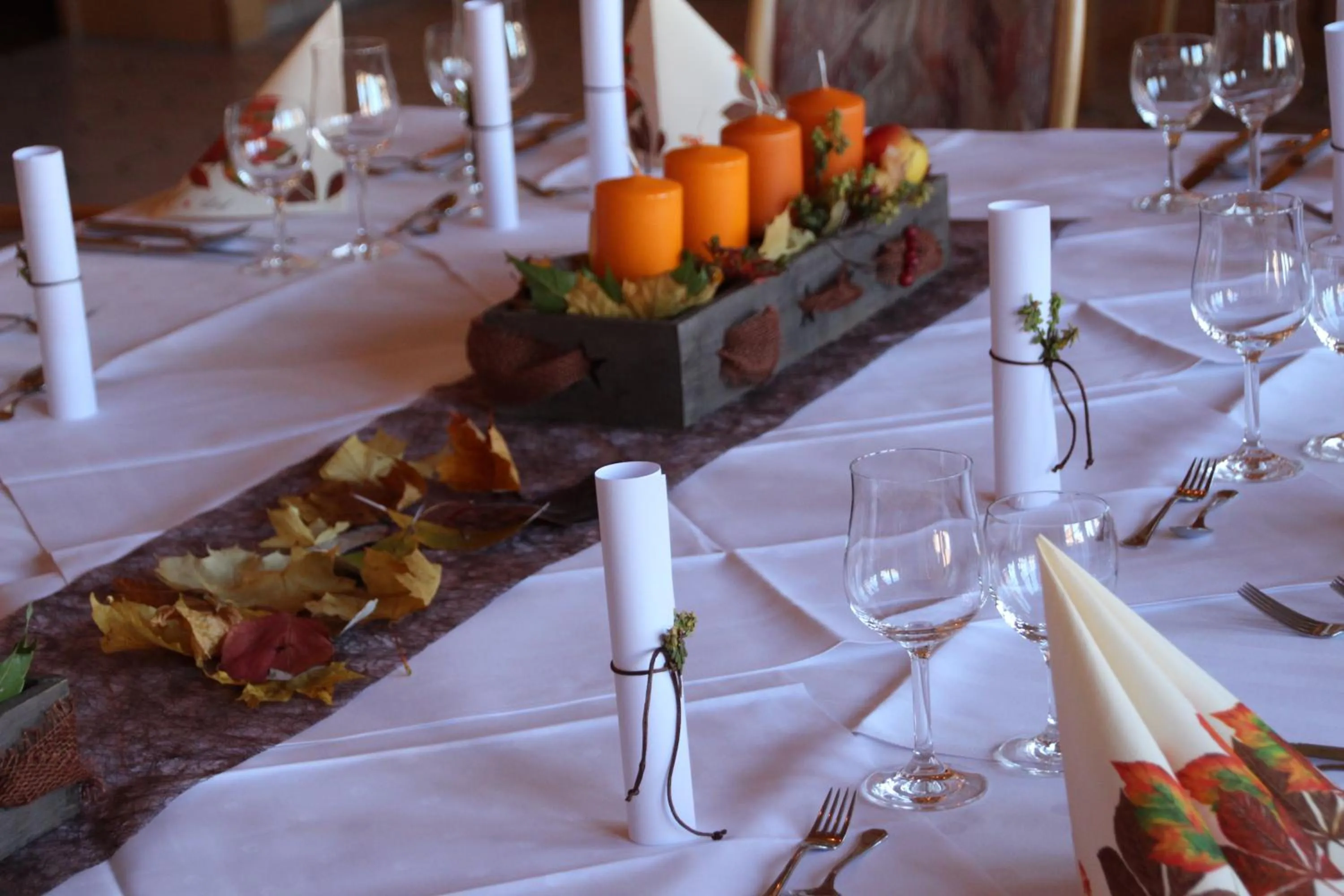 Restaurant/places to eat in Central-Hotel