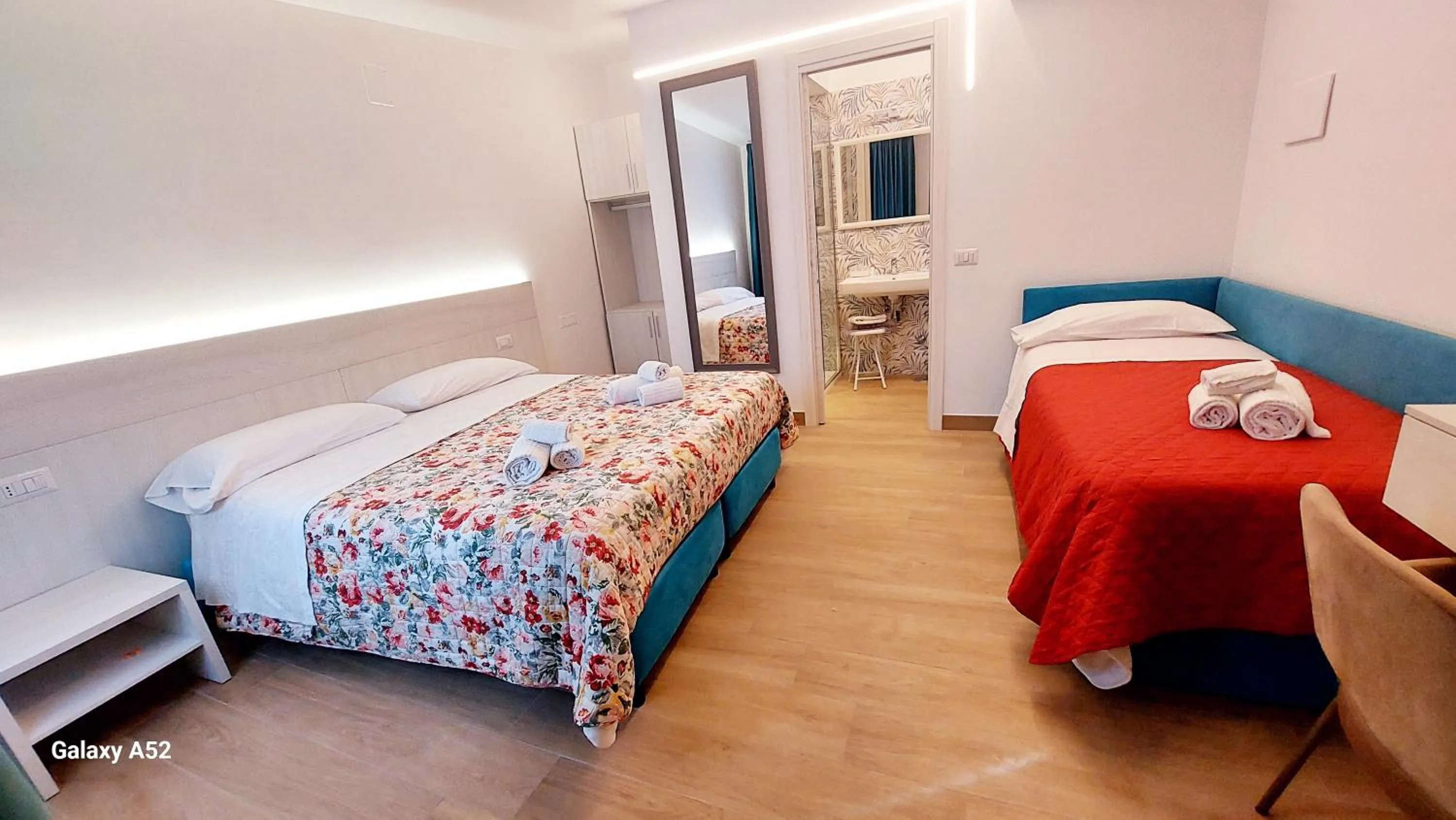 Bedroom, Bed in Olimpo degli Dei