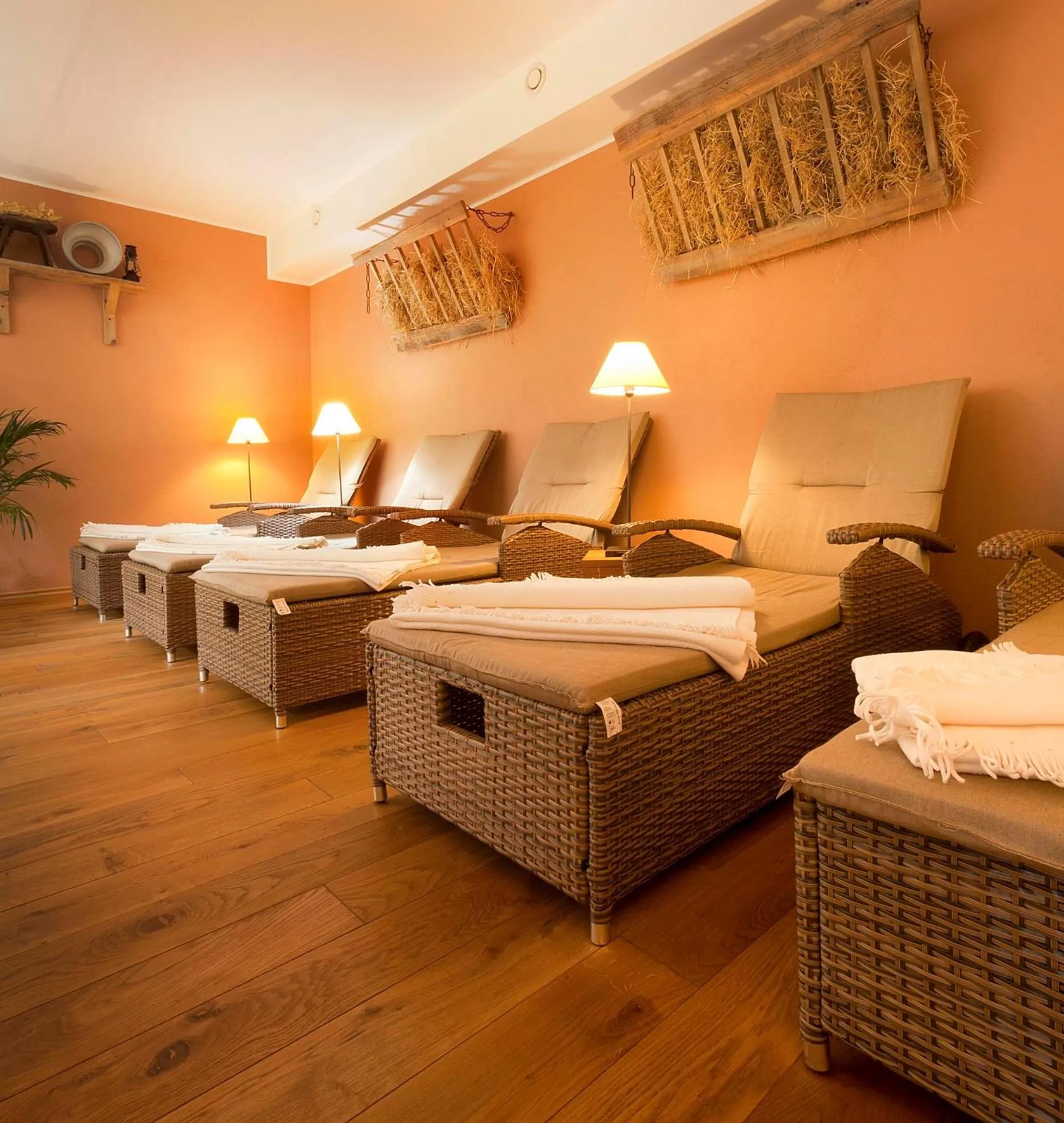 Sauna, Bed in Ringhotel Sonneck