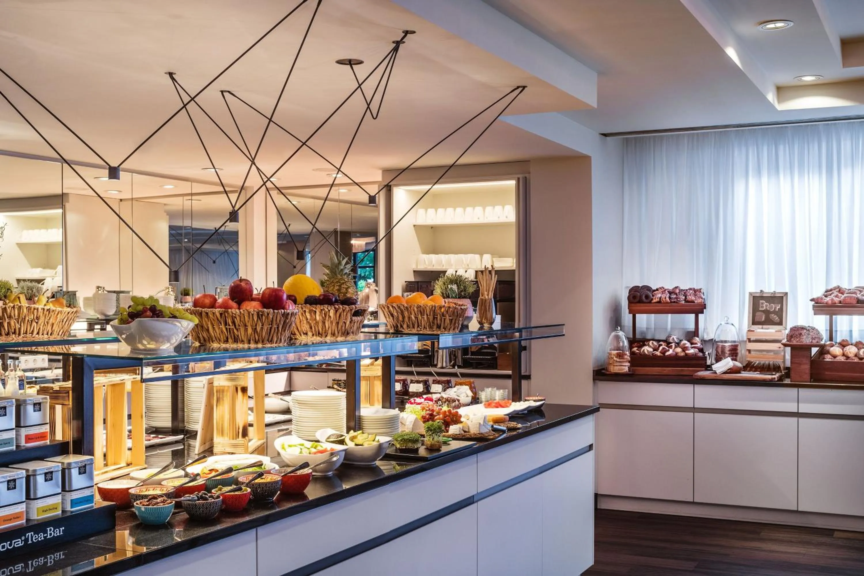 Breakfast in Le Méridien Frankfurt