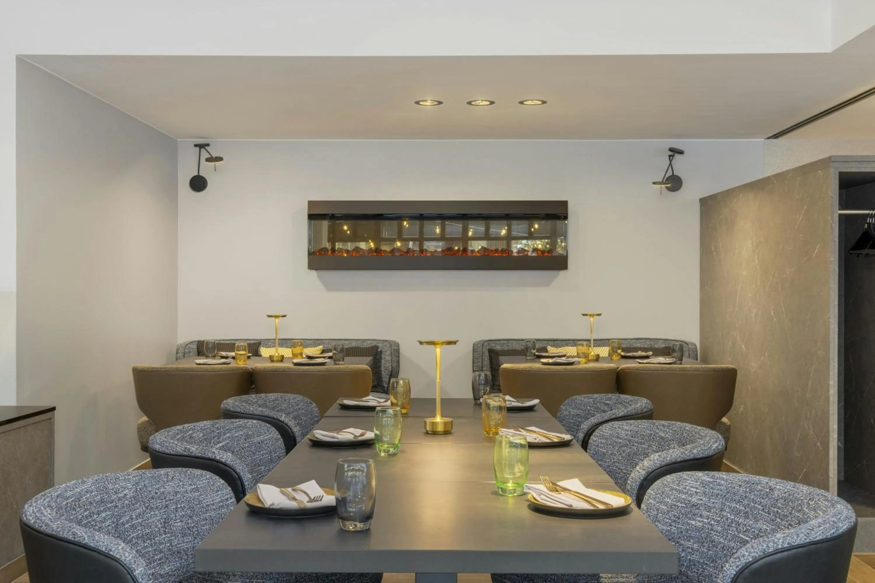 Restaurant/places to eat in Le Méridien Frankfurt