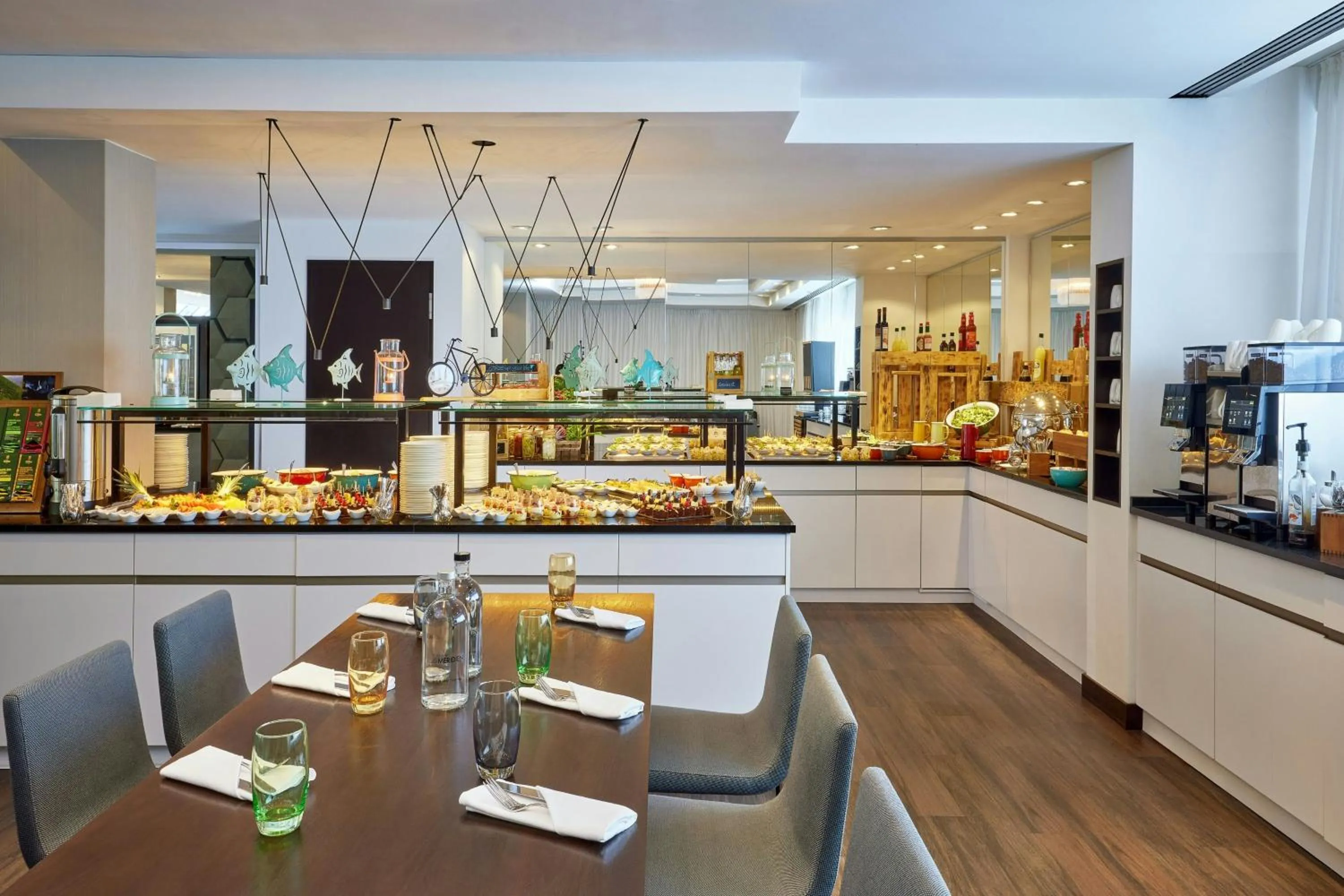 Lounge or bar in Le Méridien Frankfurt