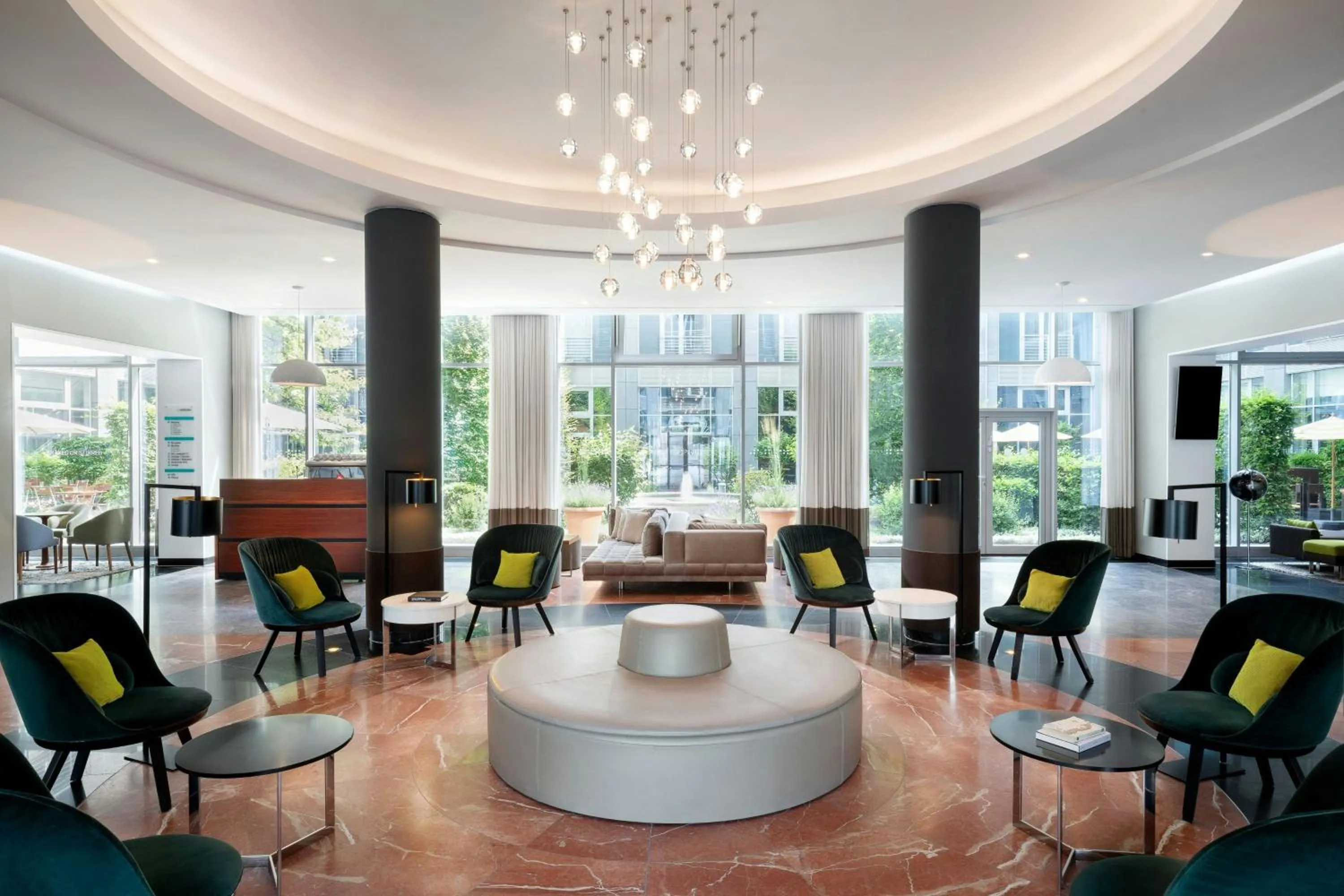 Lobby or reception in Le Meridien Munich
