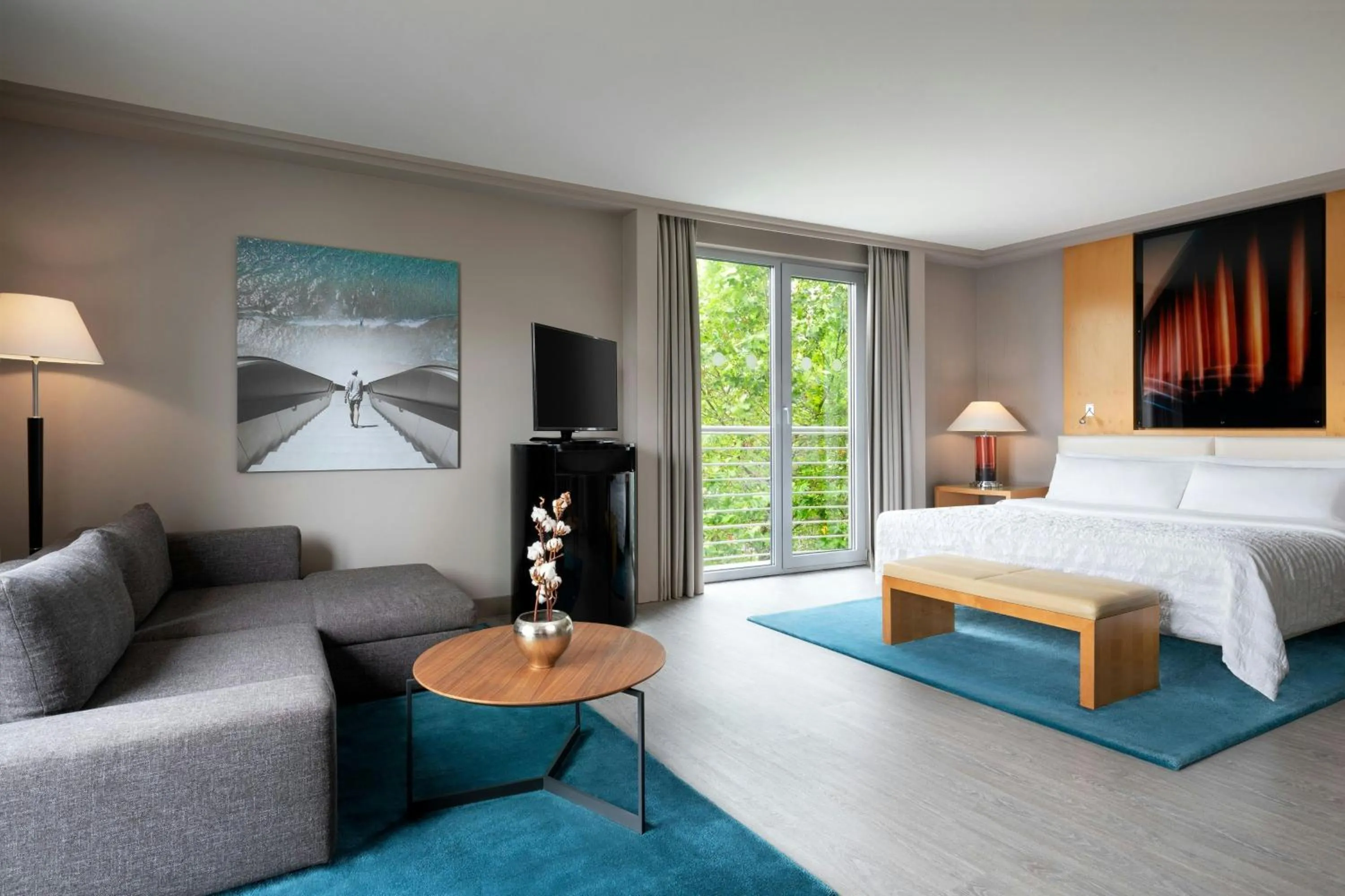 Bedroom, Bed in Le Meridien Munich