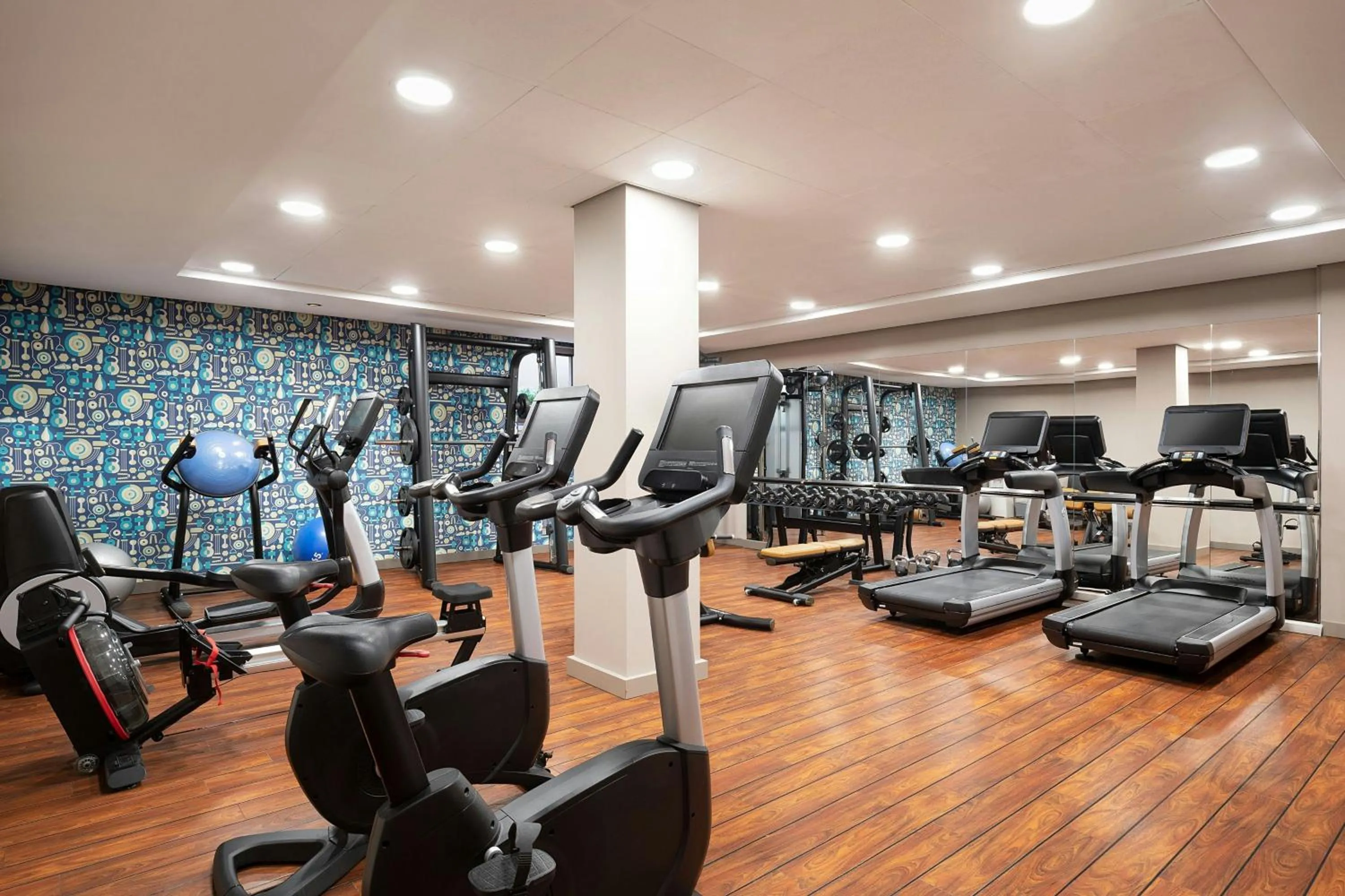 Fitness centre/facilities in Le Meridien Munich