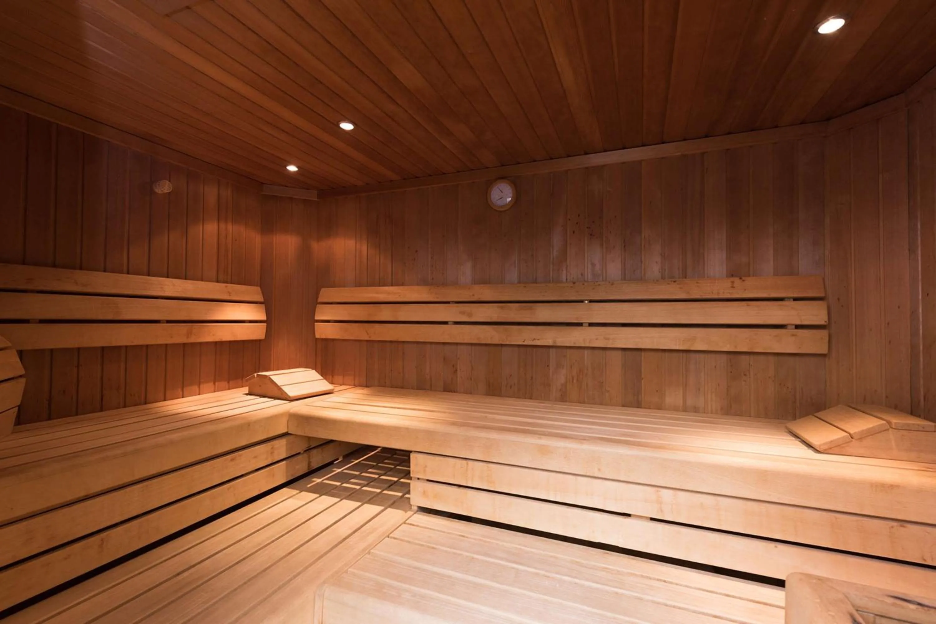Sauna in GHOTEL hotel & living Hannover