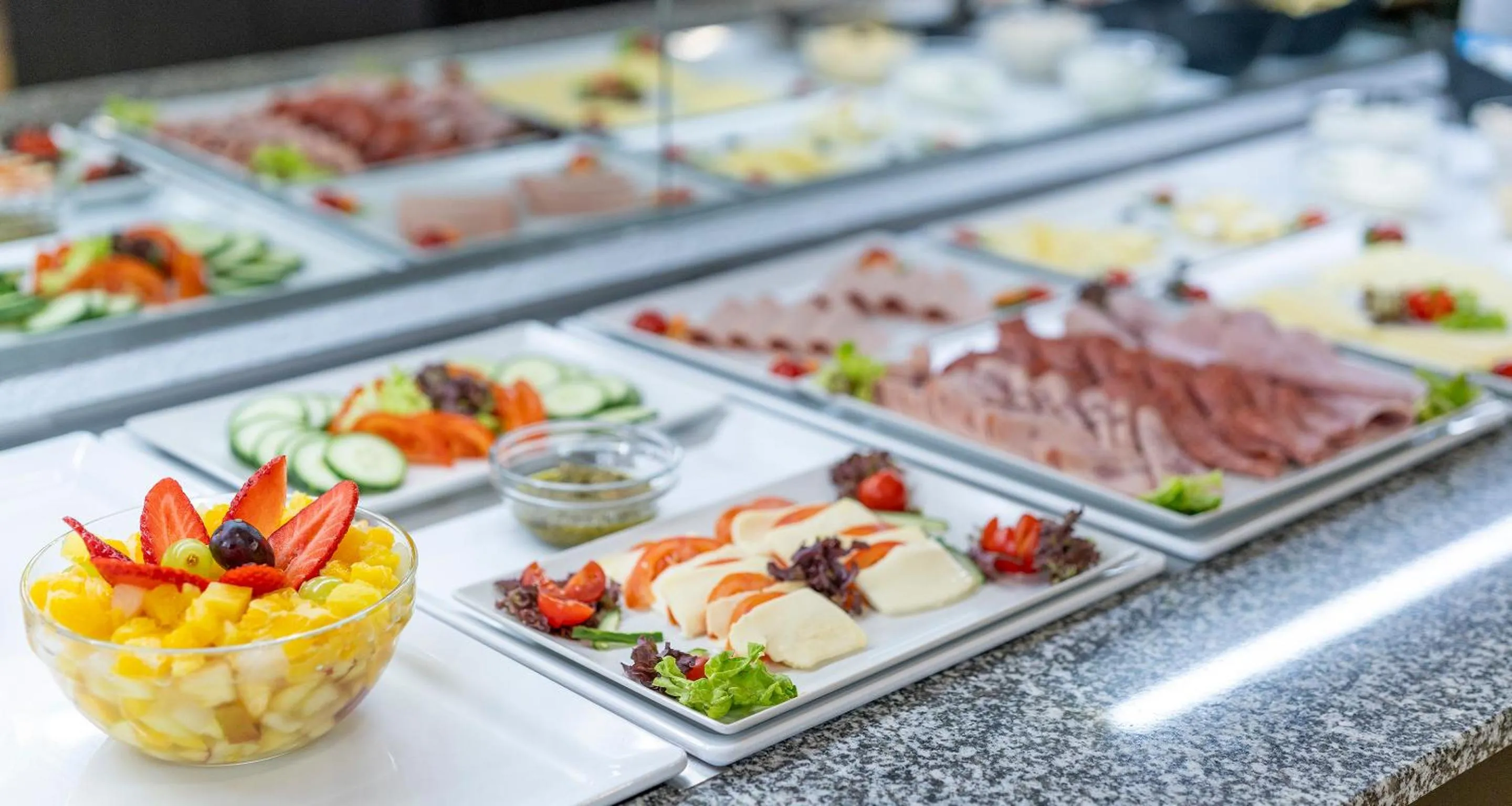 Buffet breakfast in PLAZA INN Braunschweig City Süd