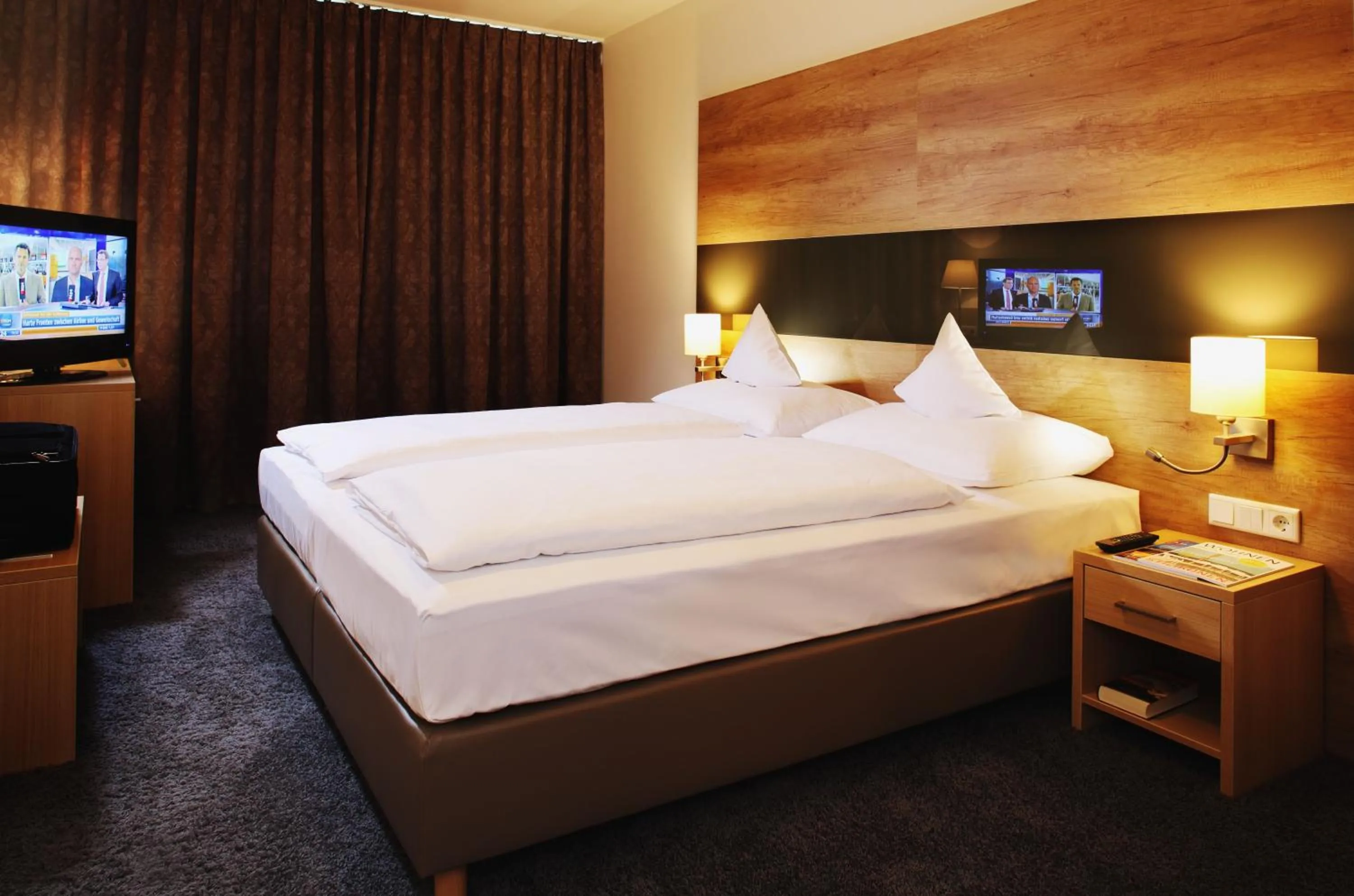 Photo of the whole room, Bed in Brackweder Hof