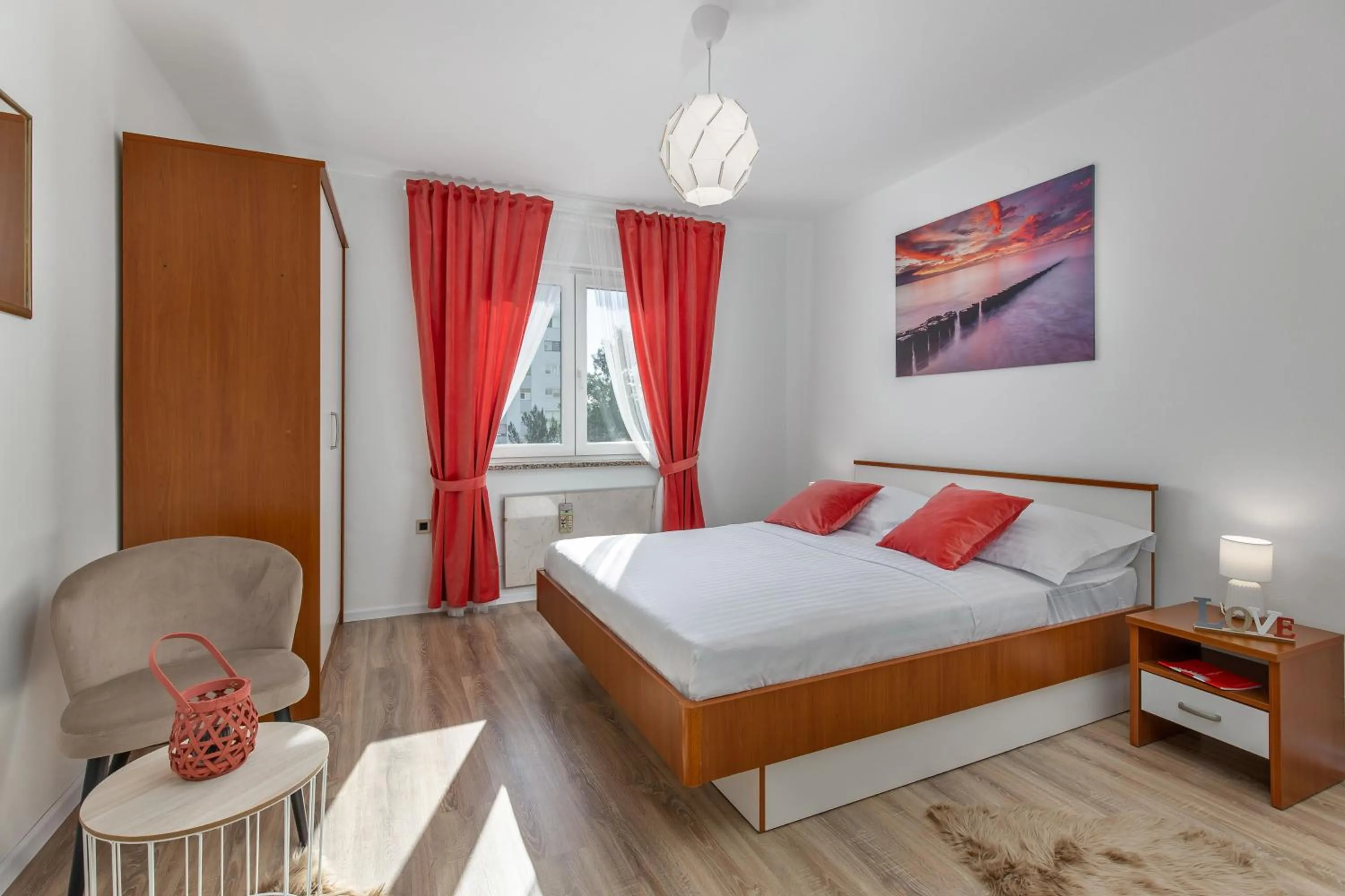 Apartment IN