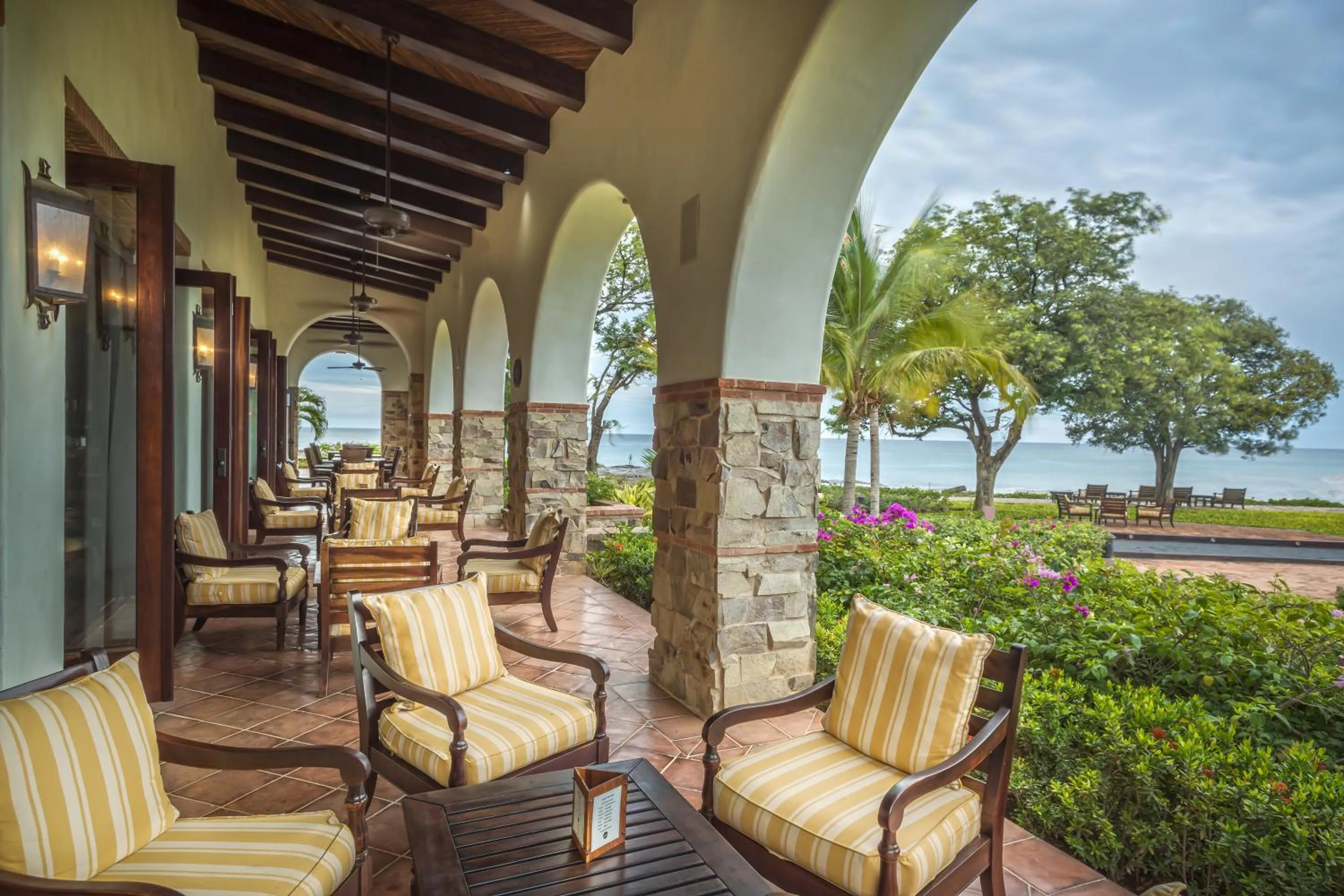 Restaurant/places to eat in Rancho Santana