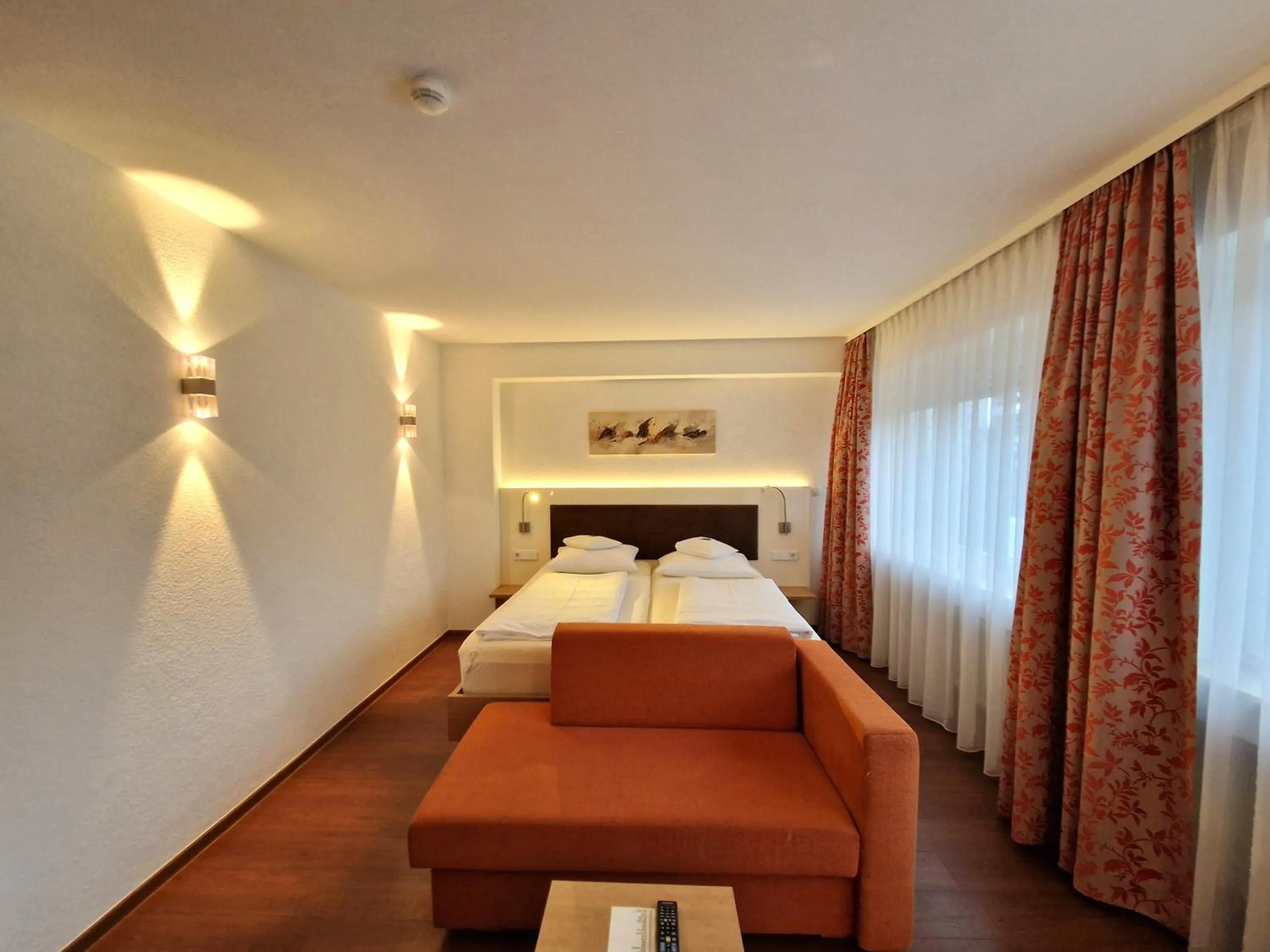 Bed in Badhotel Restaurant Stauferland