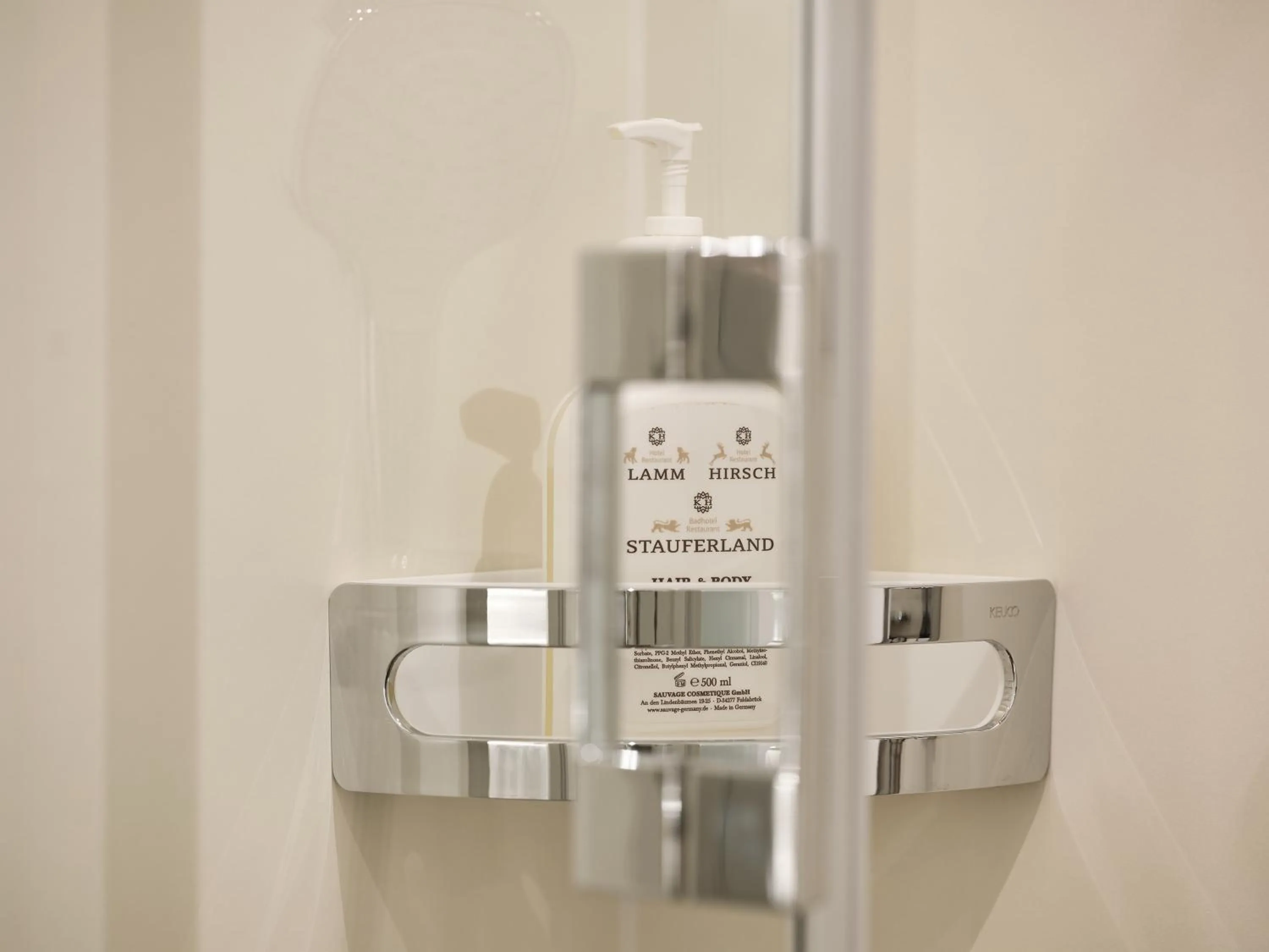 Bathroom in Badhotel Restaurant Stauferland