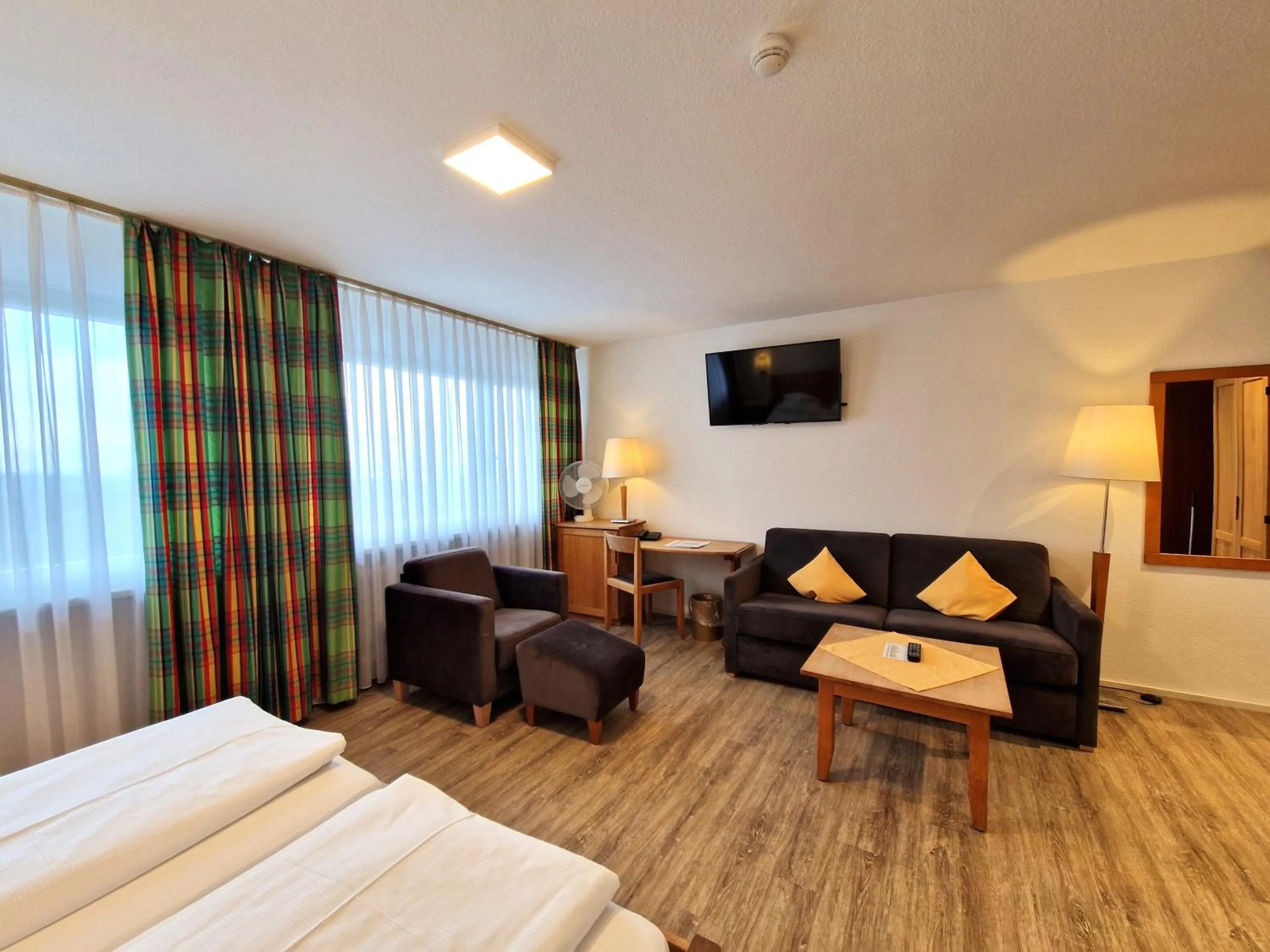 Bed in Badhotel Restaurant Stauferland