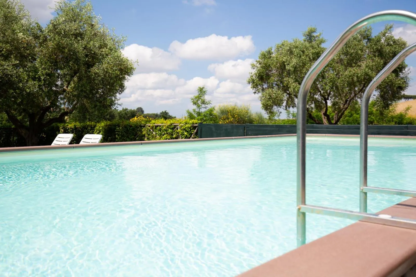 Pool view in Tenuta Capizucchi