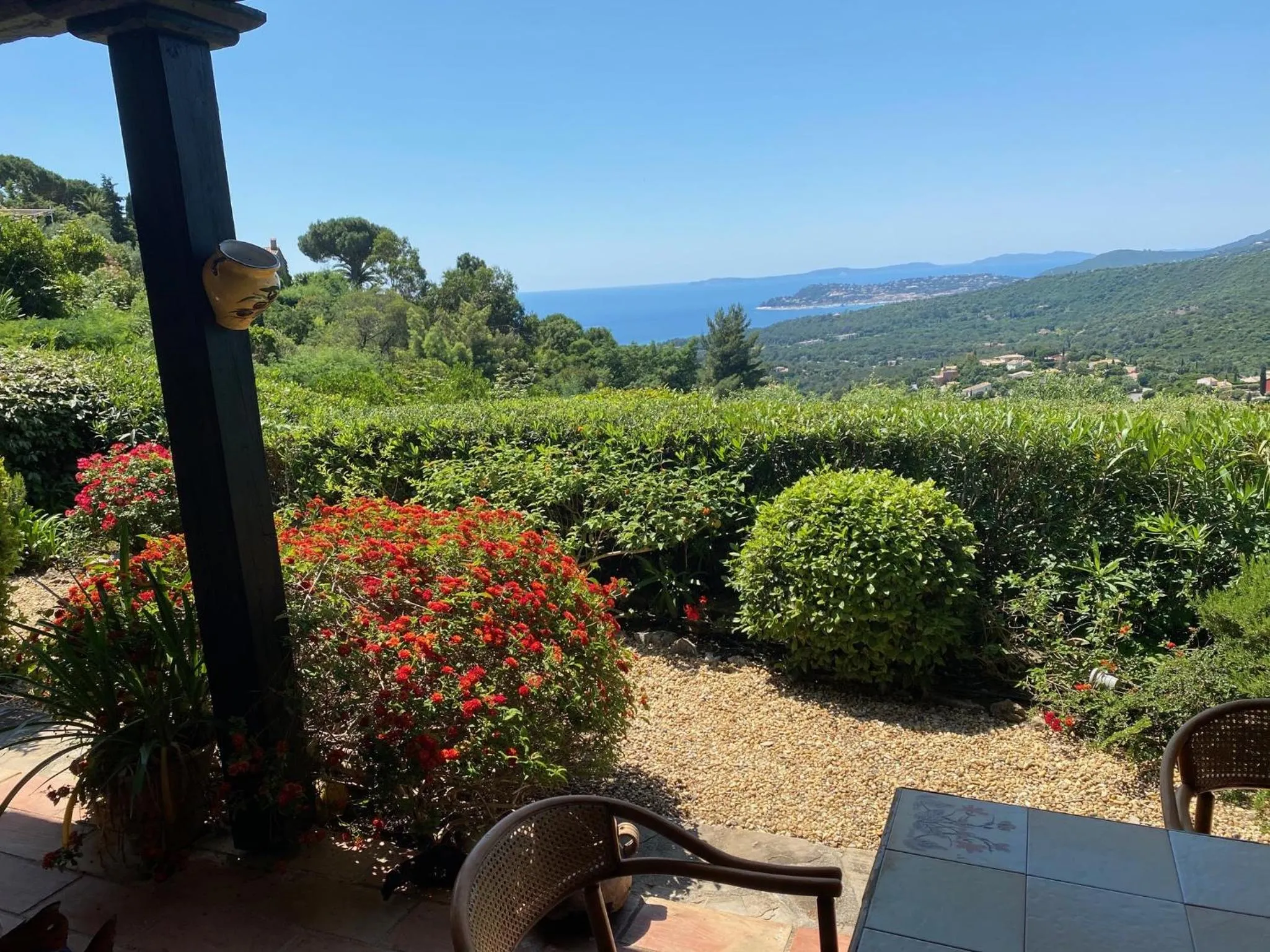 Garden view in Villa Sans Pareil