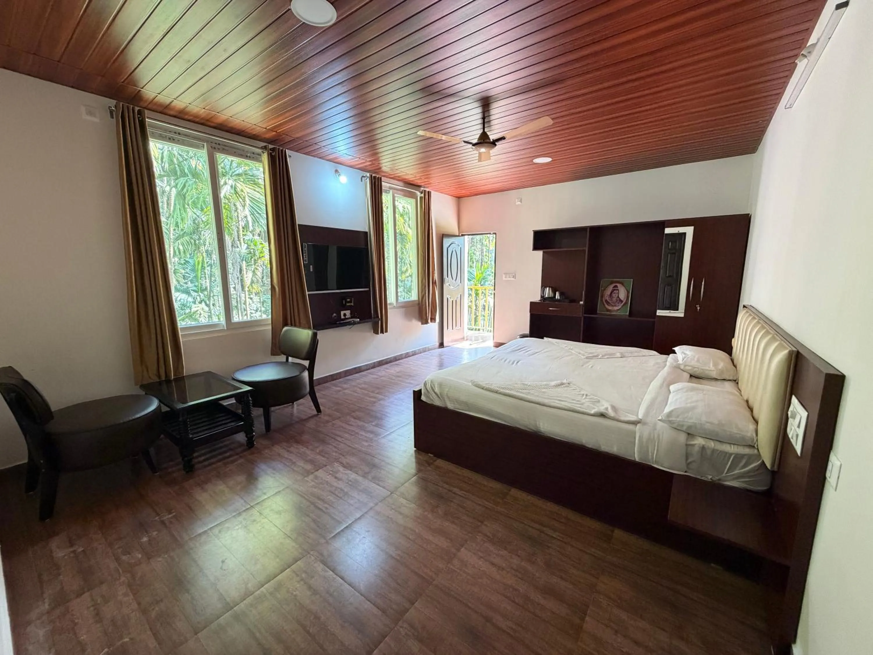 Hosamane Farm Inn