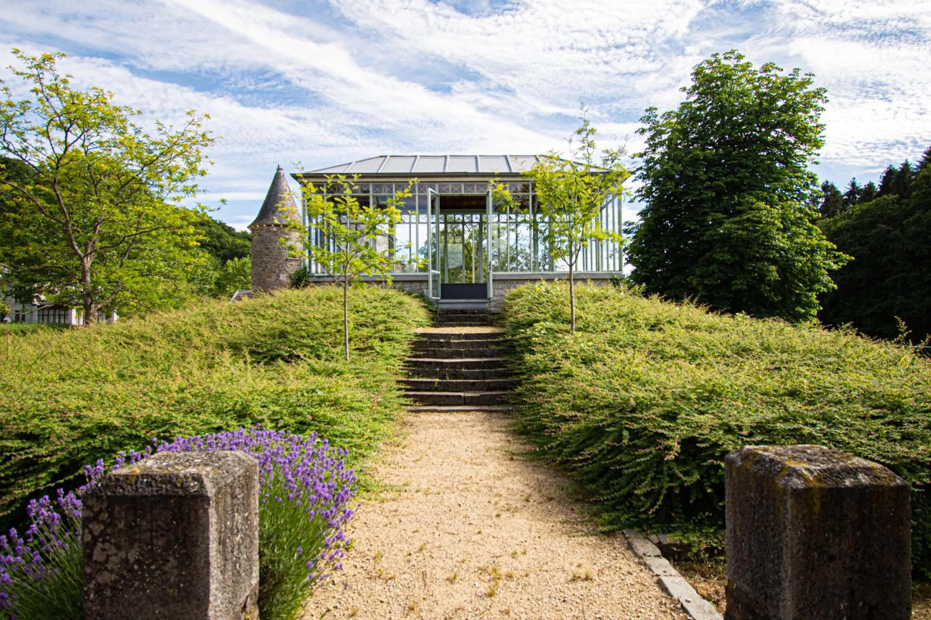 Property building in Les Sorbiers