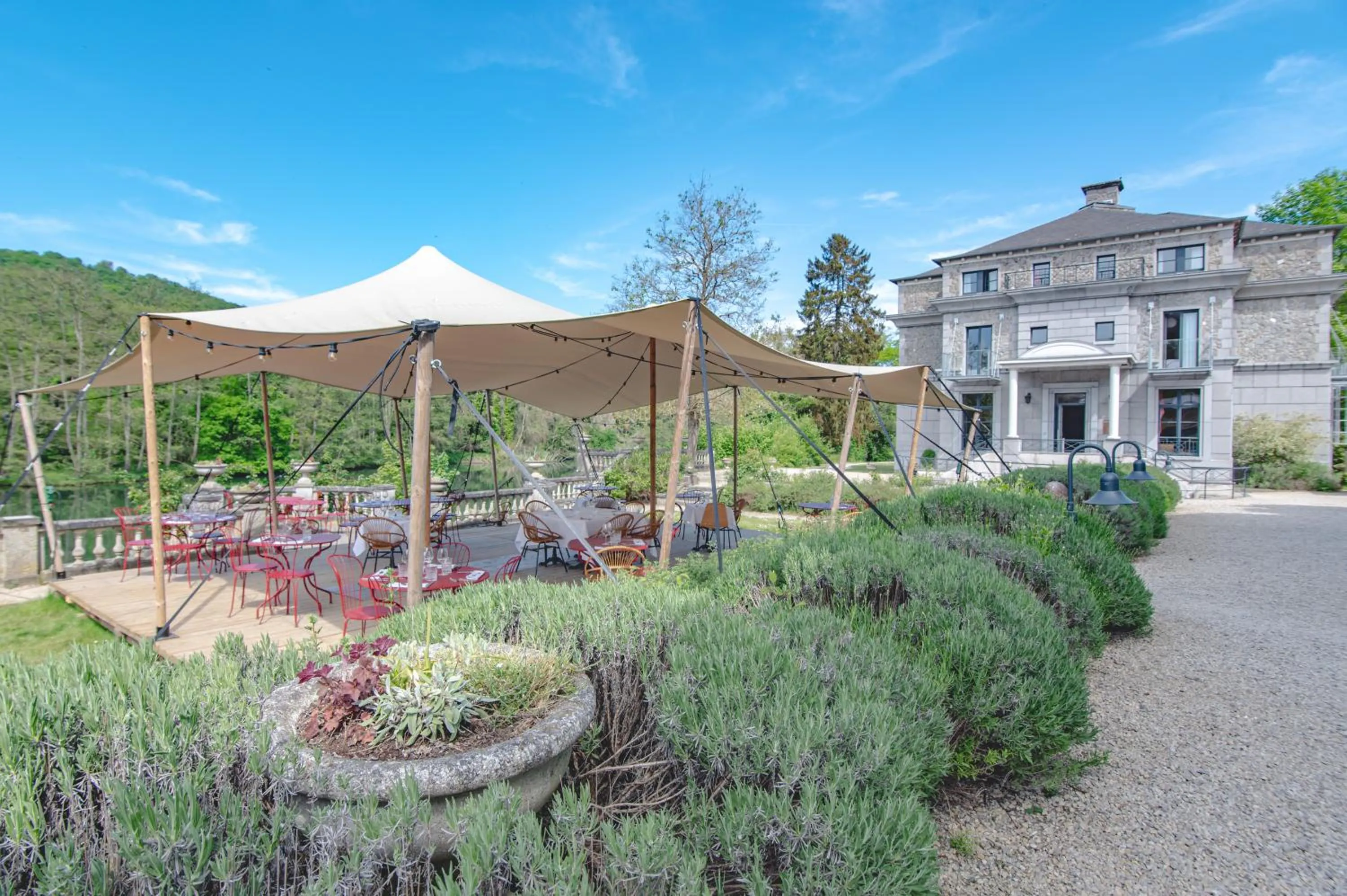 Patio in Les Sorbiers