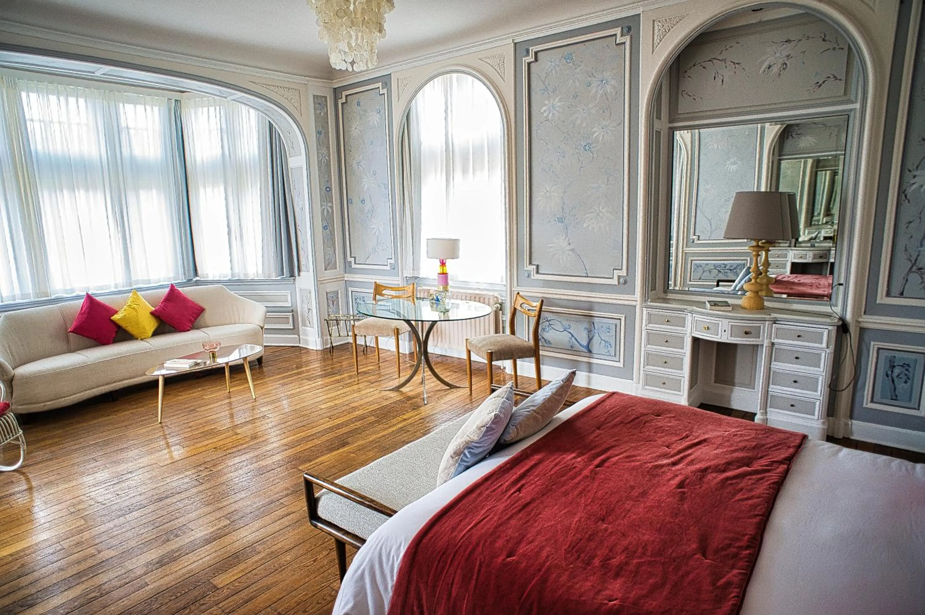 Seating area, Bed in Les Sorbiers