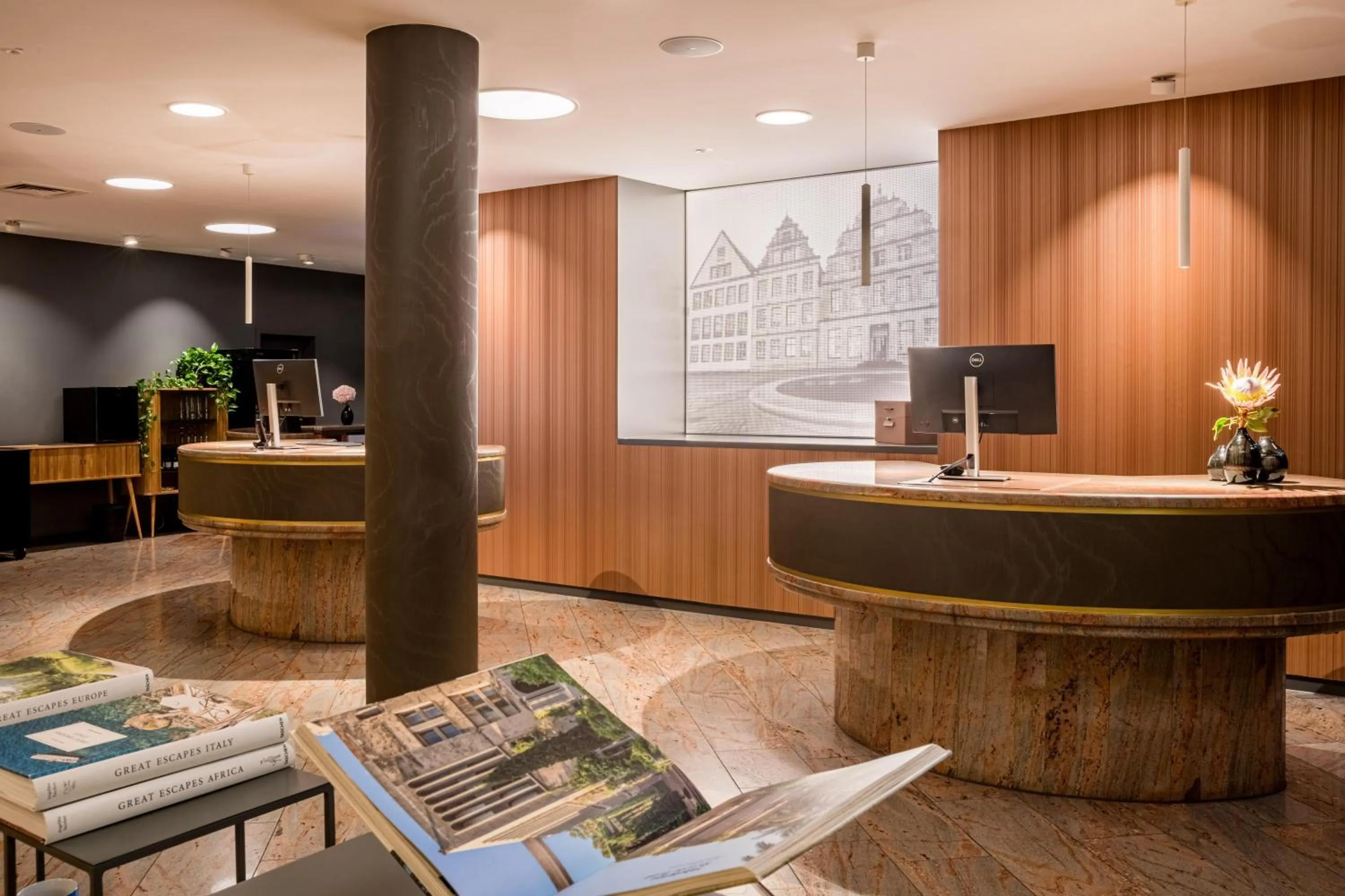 Lobby or reception in Steigenberger Hotel Bielefelder Hof