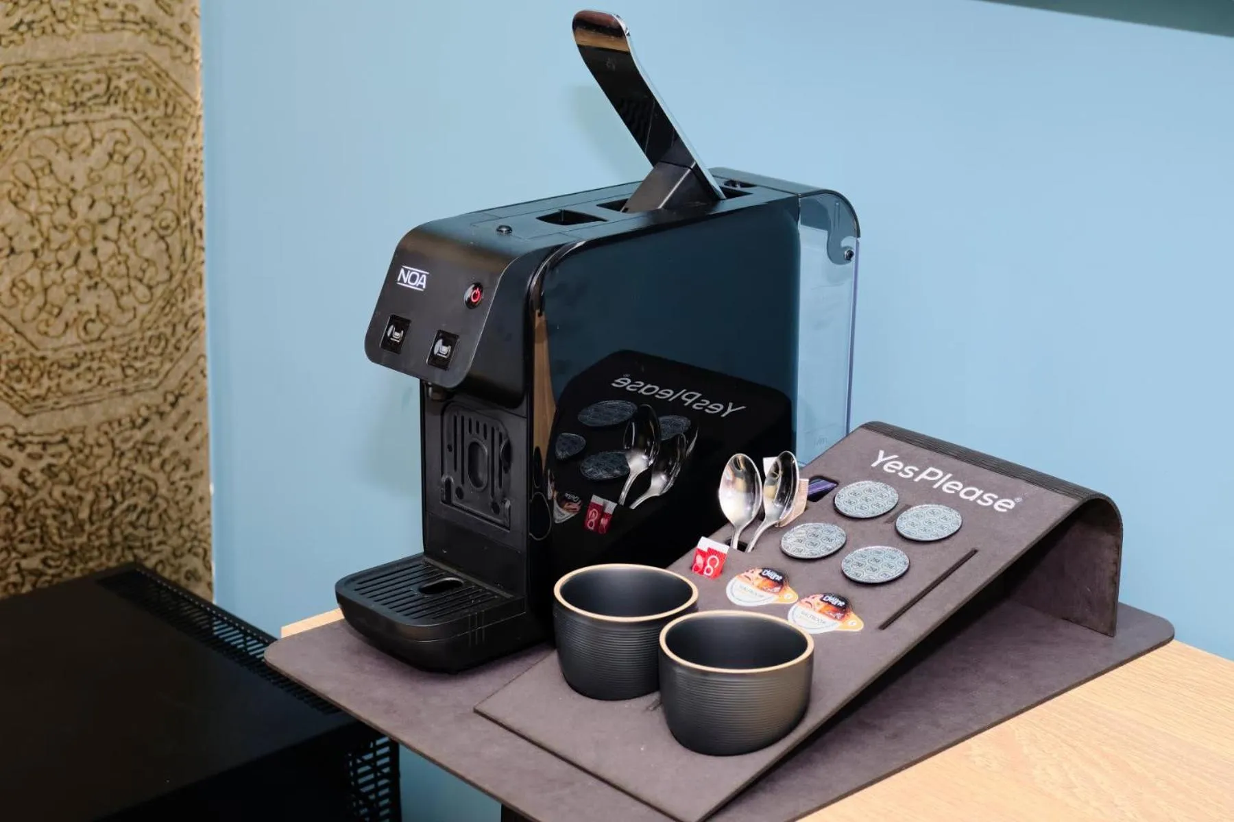 Coffee/tea facilities in Hotel & Restaurant Maison Pal'Ange