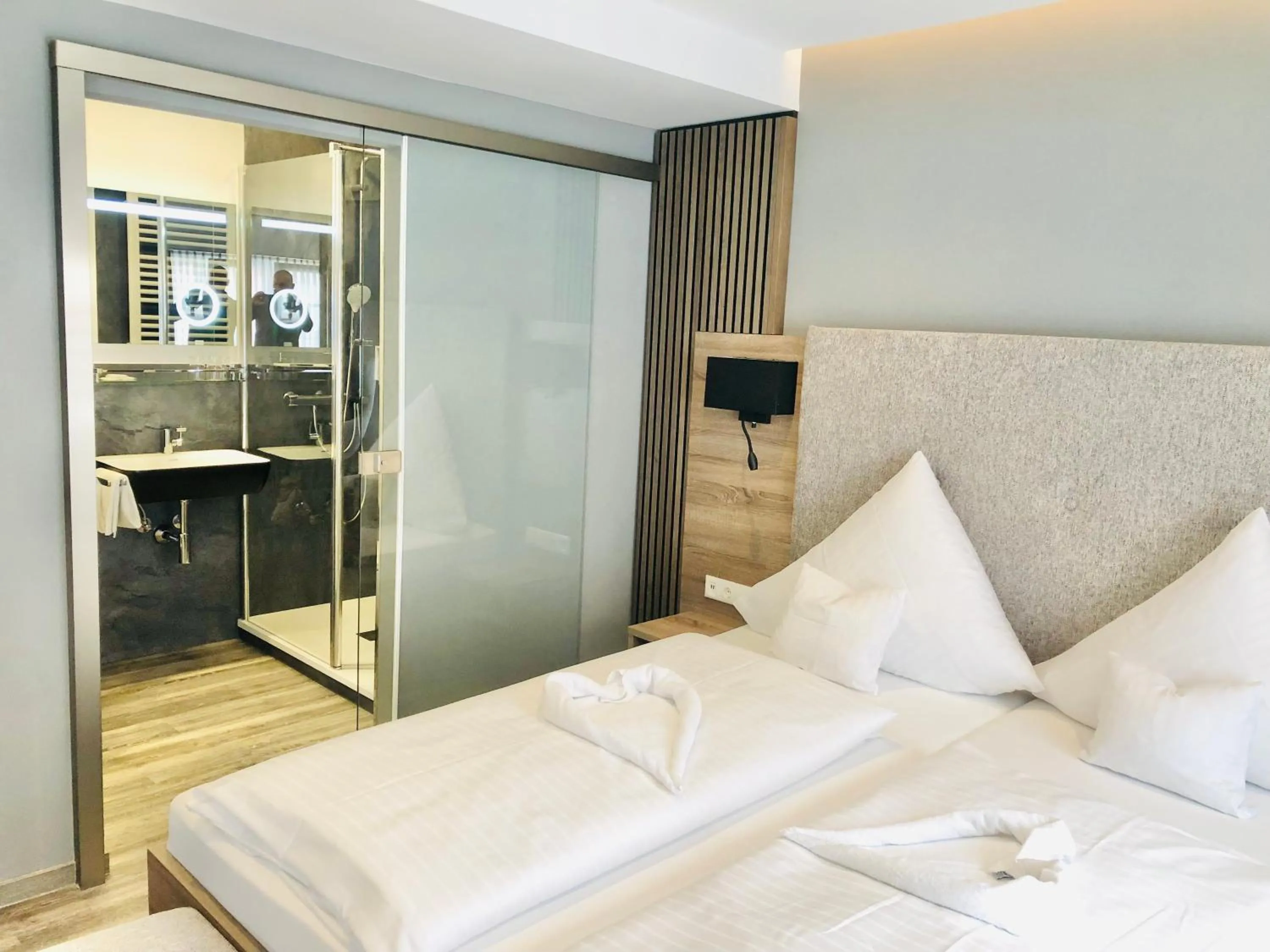 Bed in Hotel Garni "Brauerei Keller"