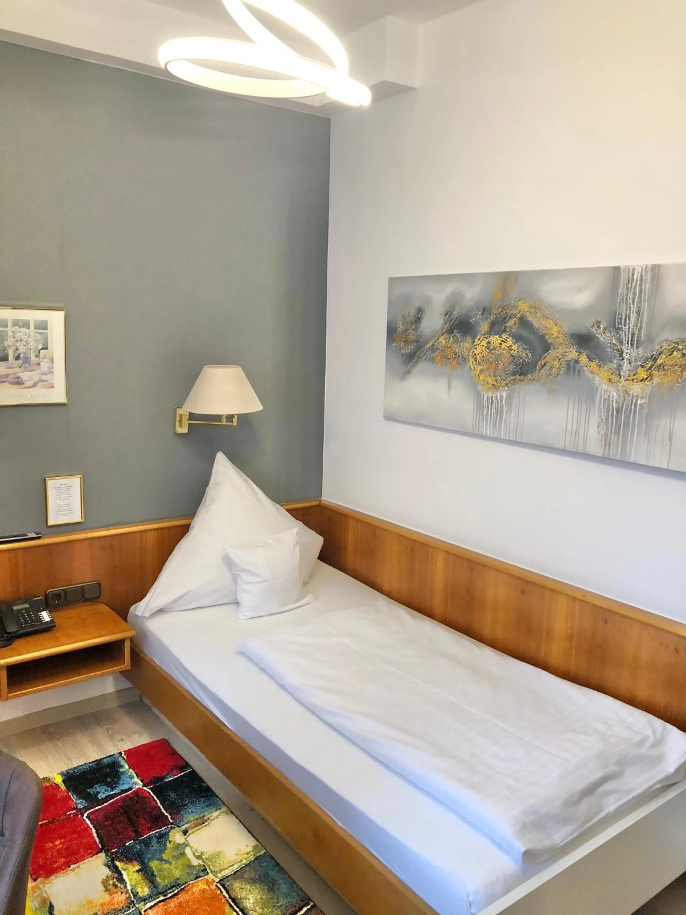 Bed in Hotel Garni "Brauerei Keller"