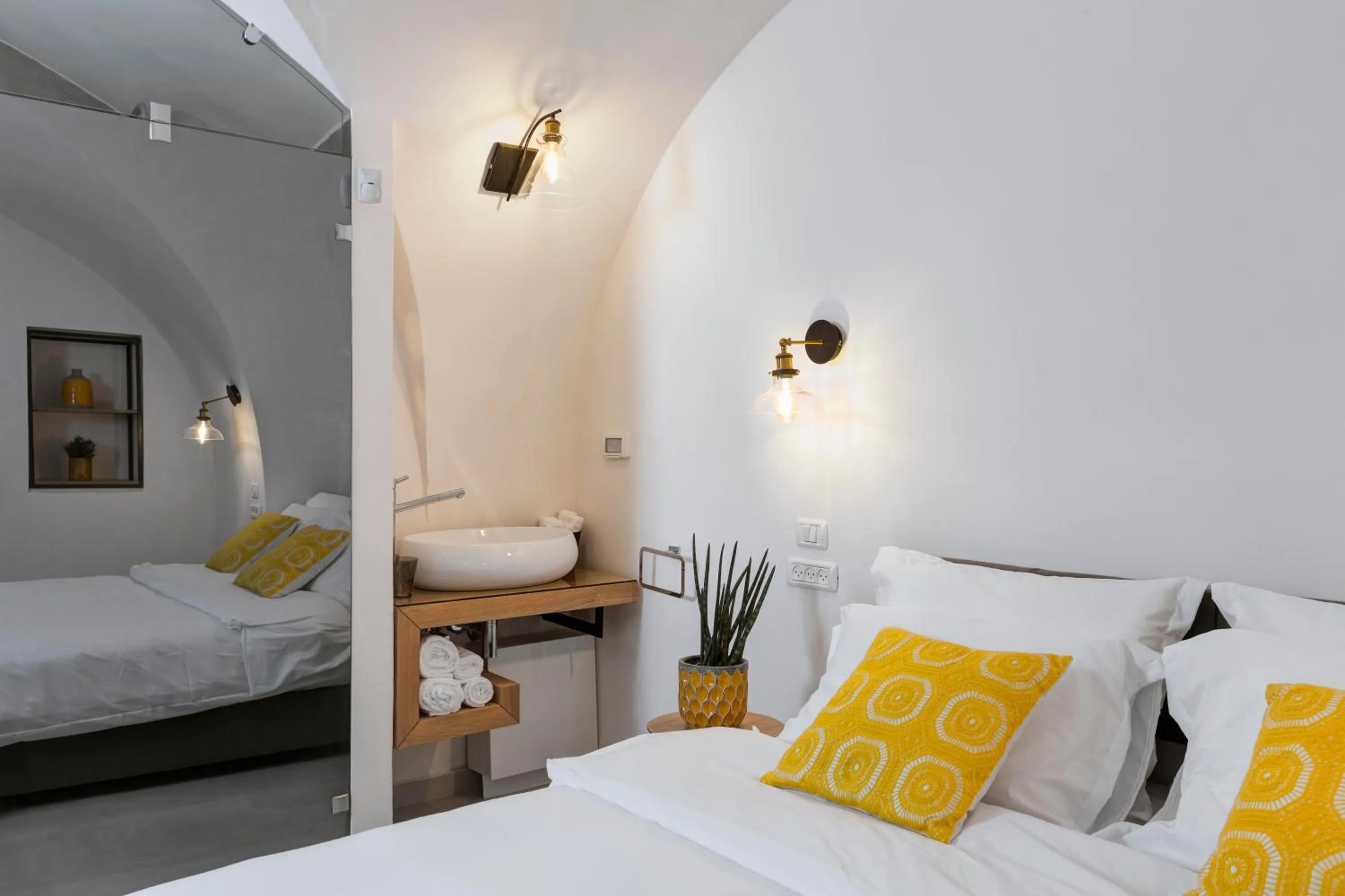 Bed in Old City Boutique Hotel