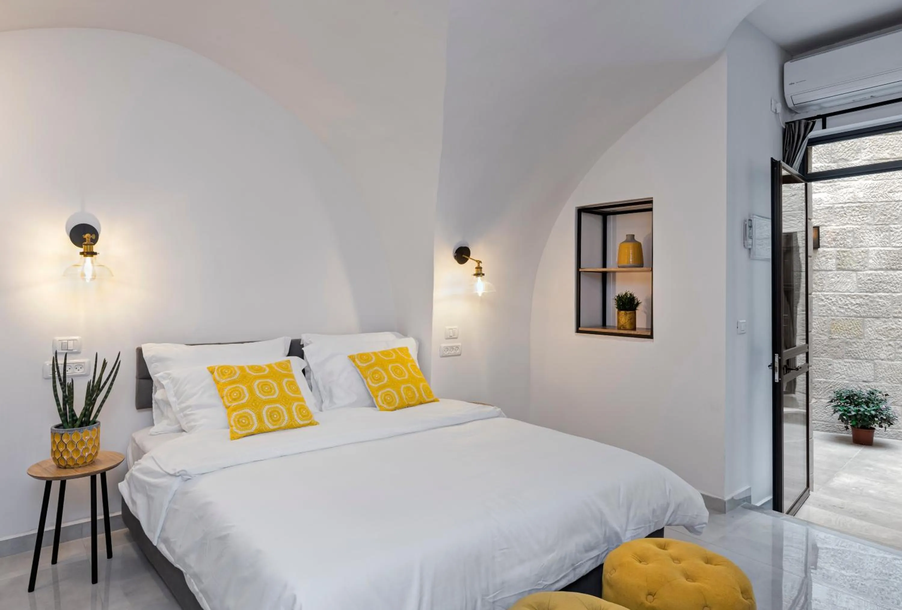 Bed in Old City Boutique Hotel