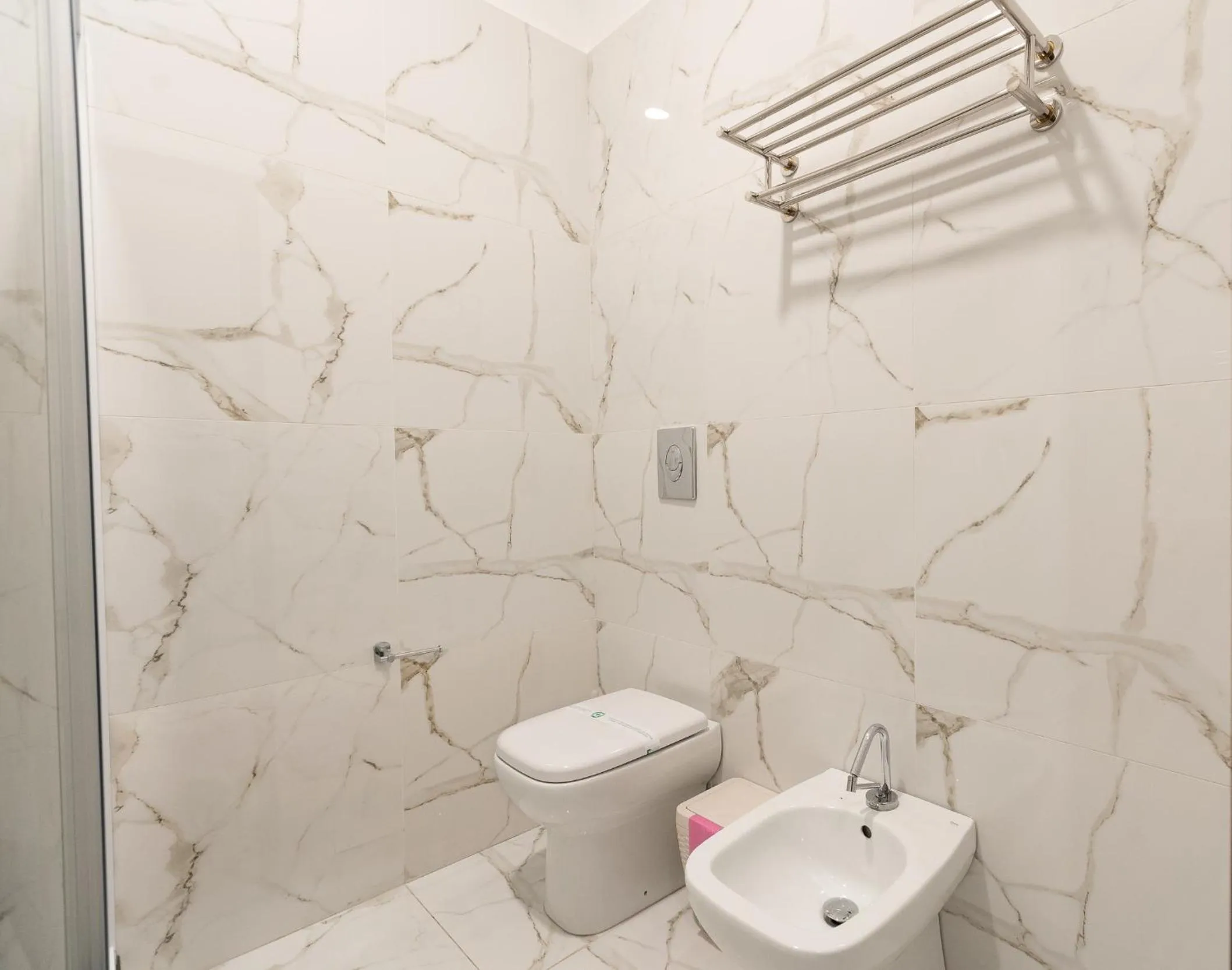 Toilet in Regina Margherita