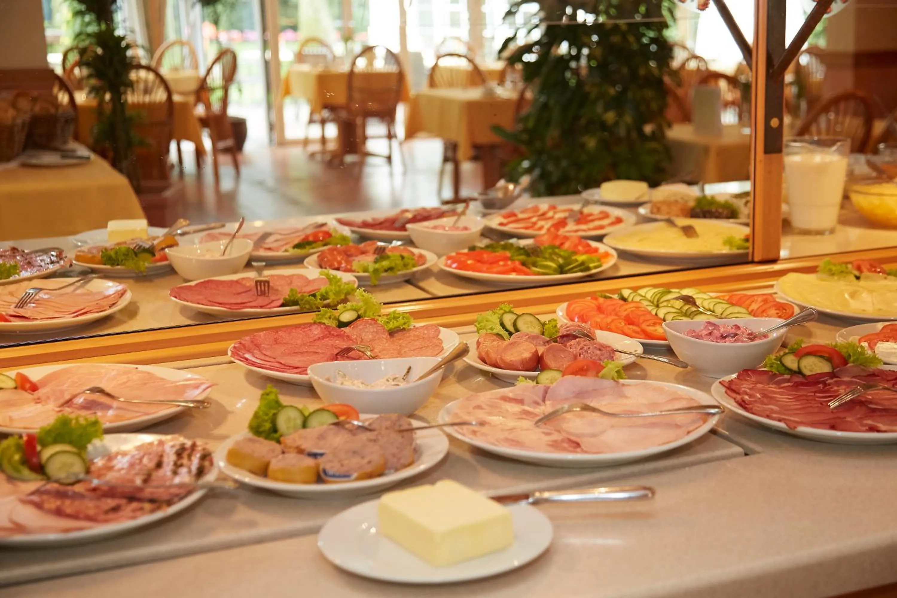 Breakfast in Flairhotel Hubertus