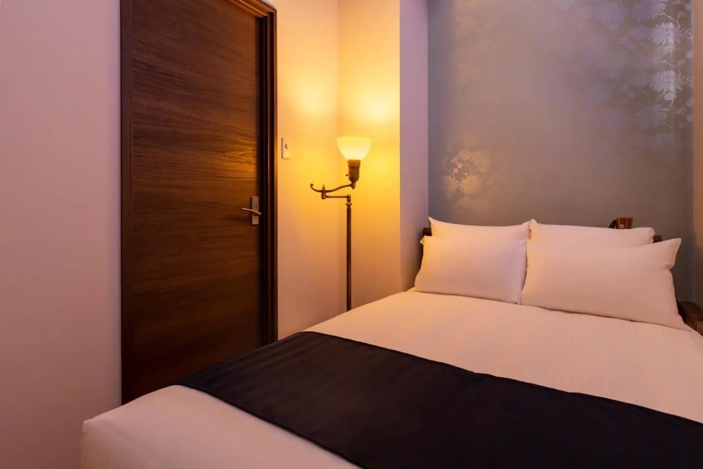 Bedroom, Bed in Good Day Hotel