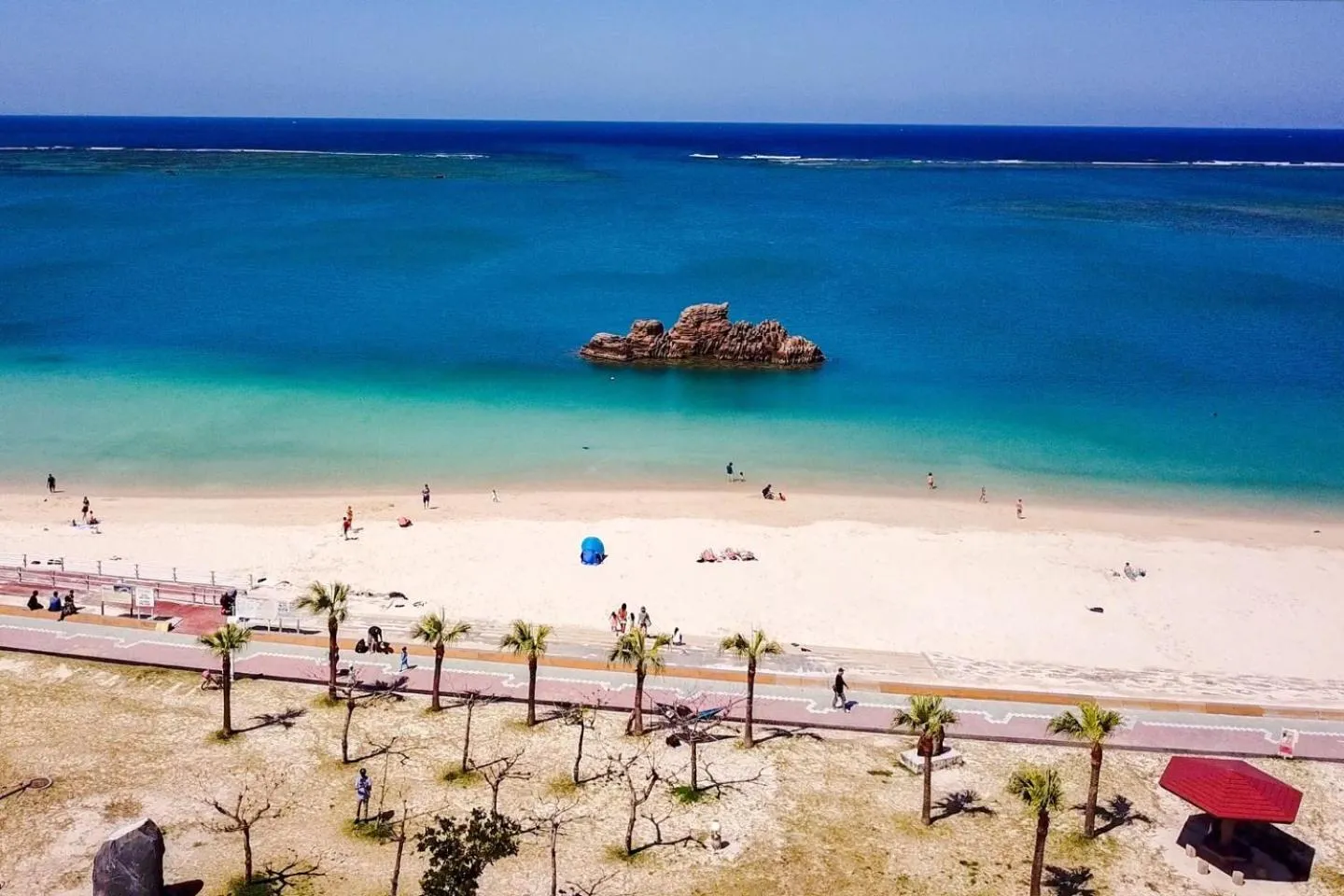 Beach in Good Day Hotel