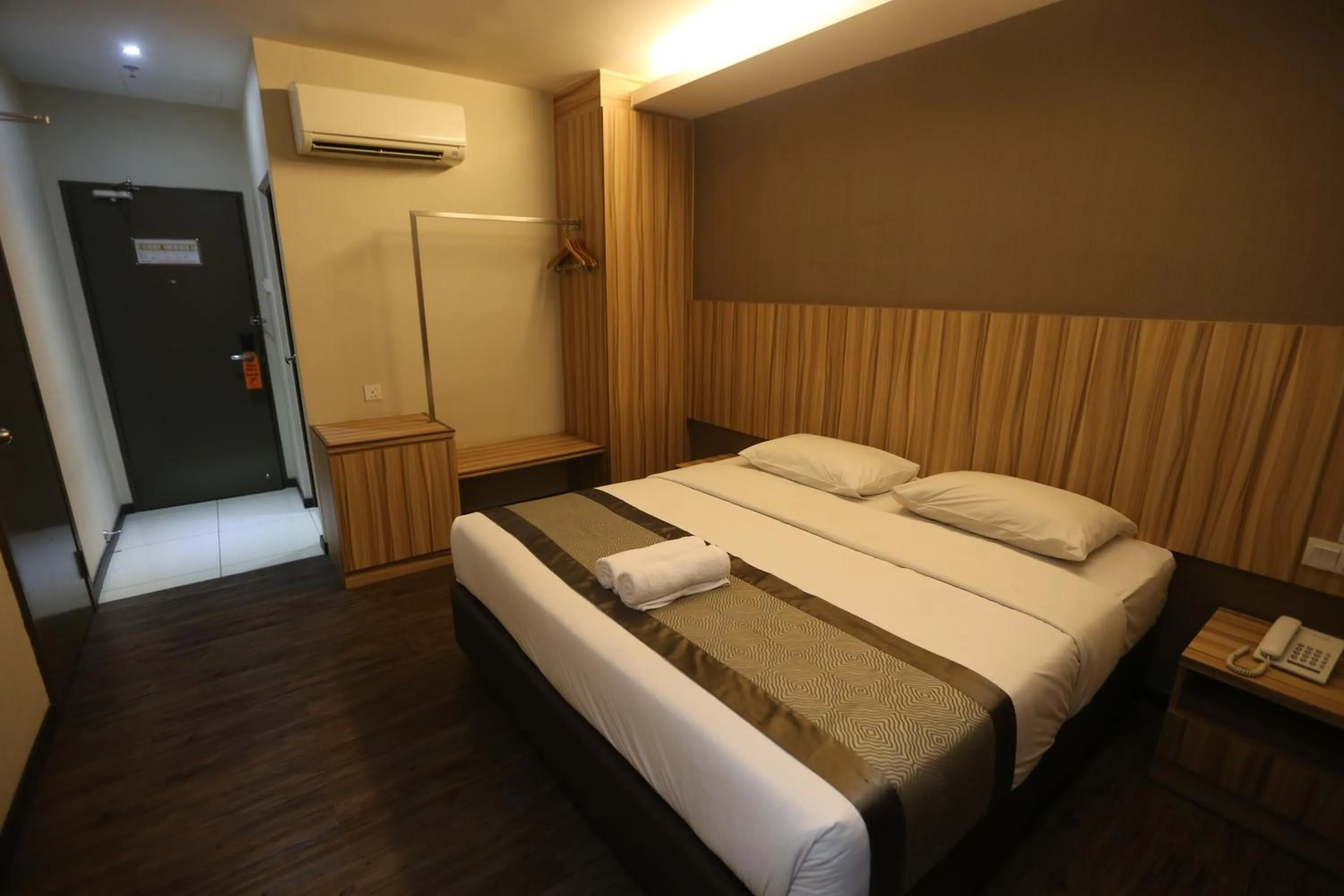 Bed in Kota Heritage Hotel