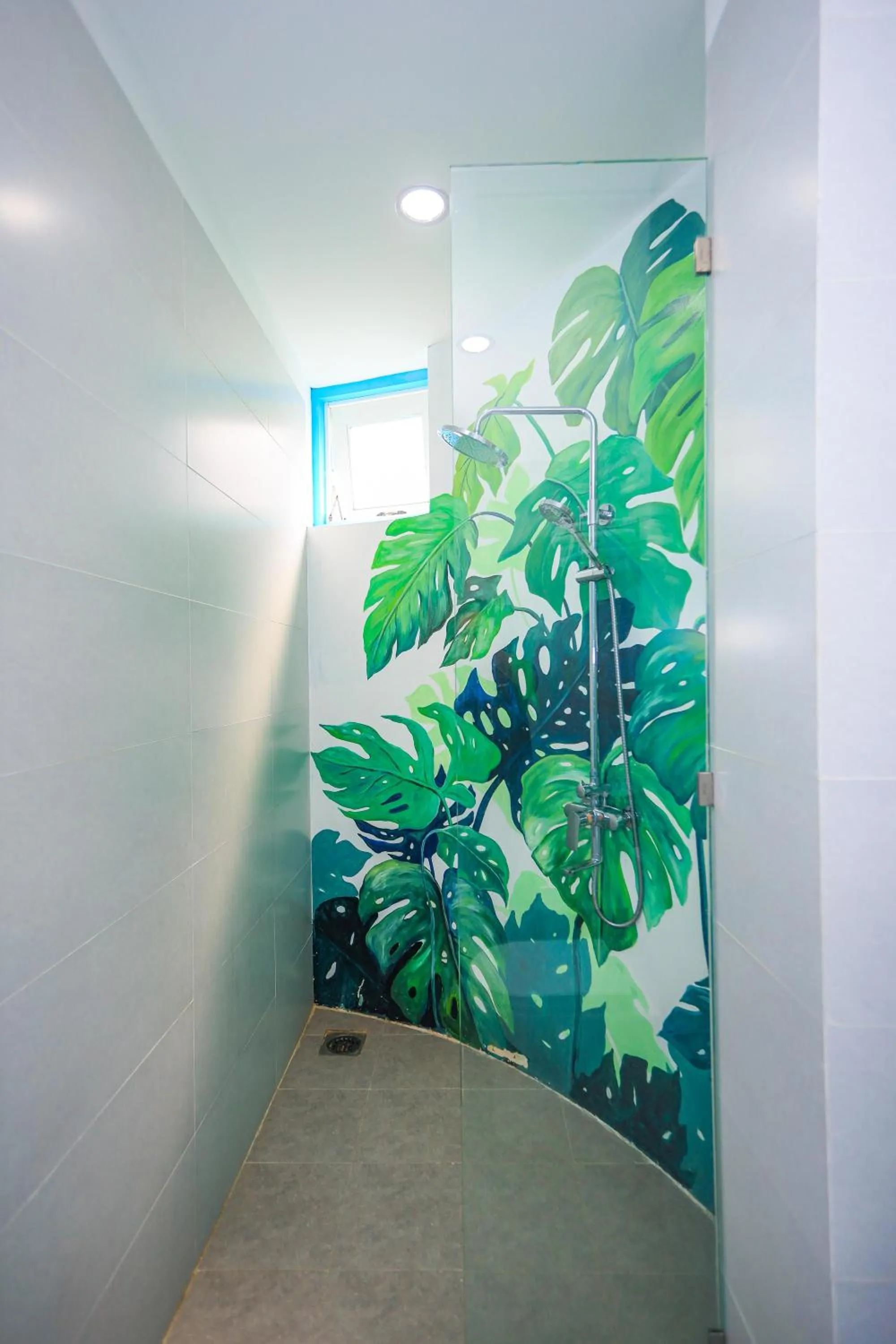 Shower in Chai Village Hotel