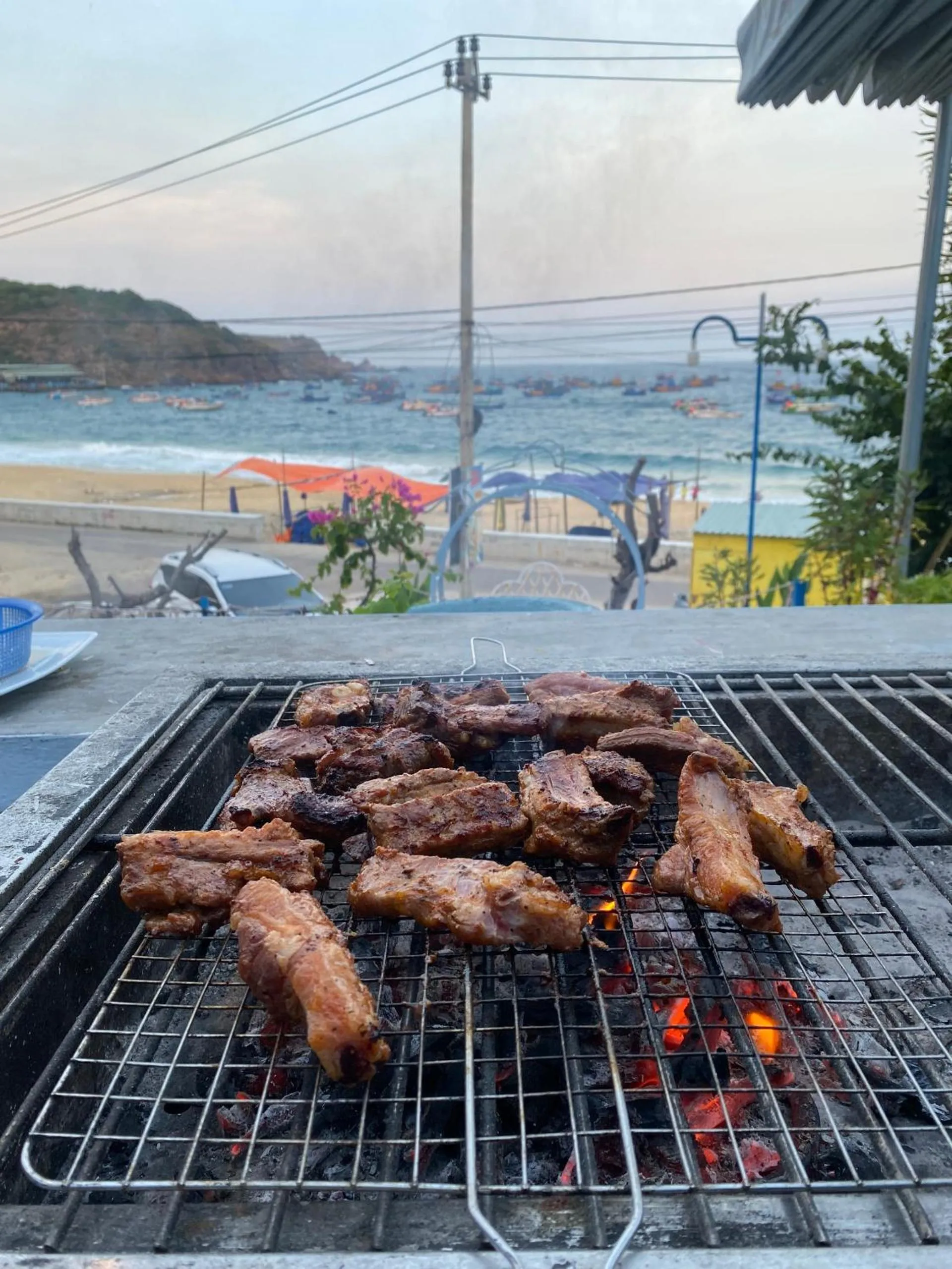 Restaurant/places to eat in Chai Village Hotel