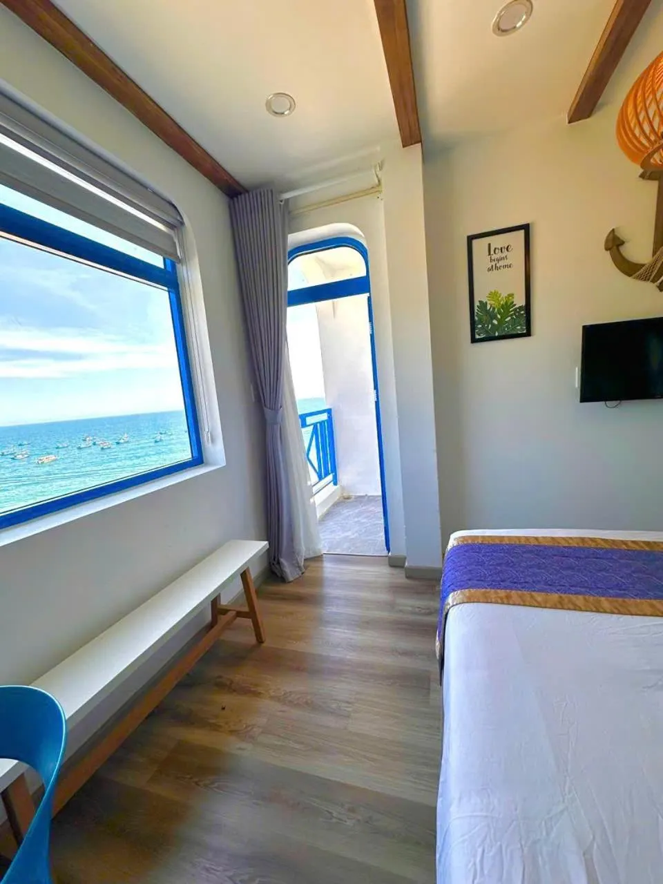 Bed in Chai Village Hotel